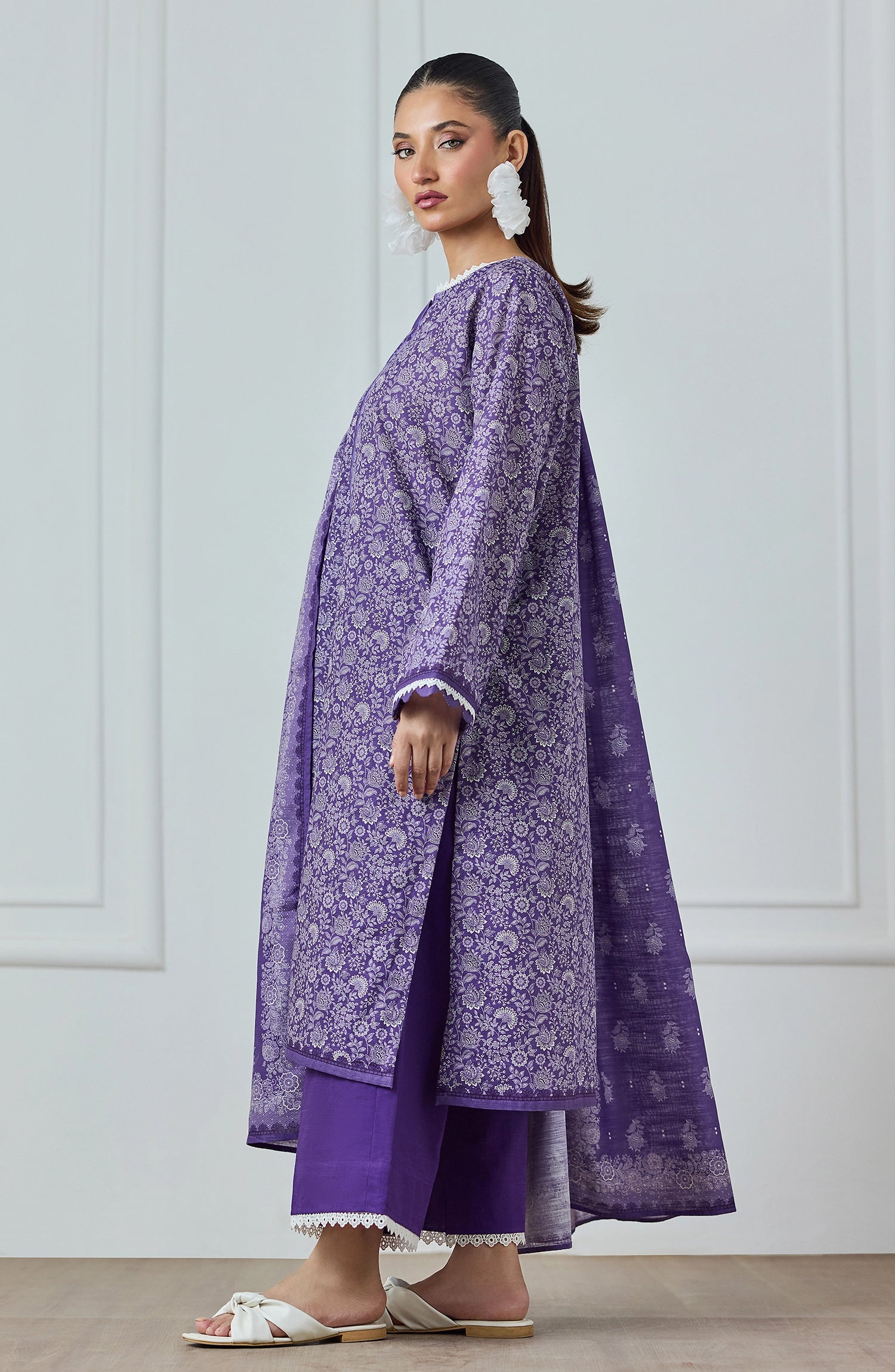 Unstitched | 3 Piece | Printed Khaddar | OTL-25-423