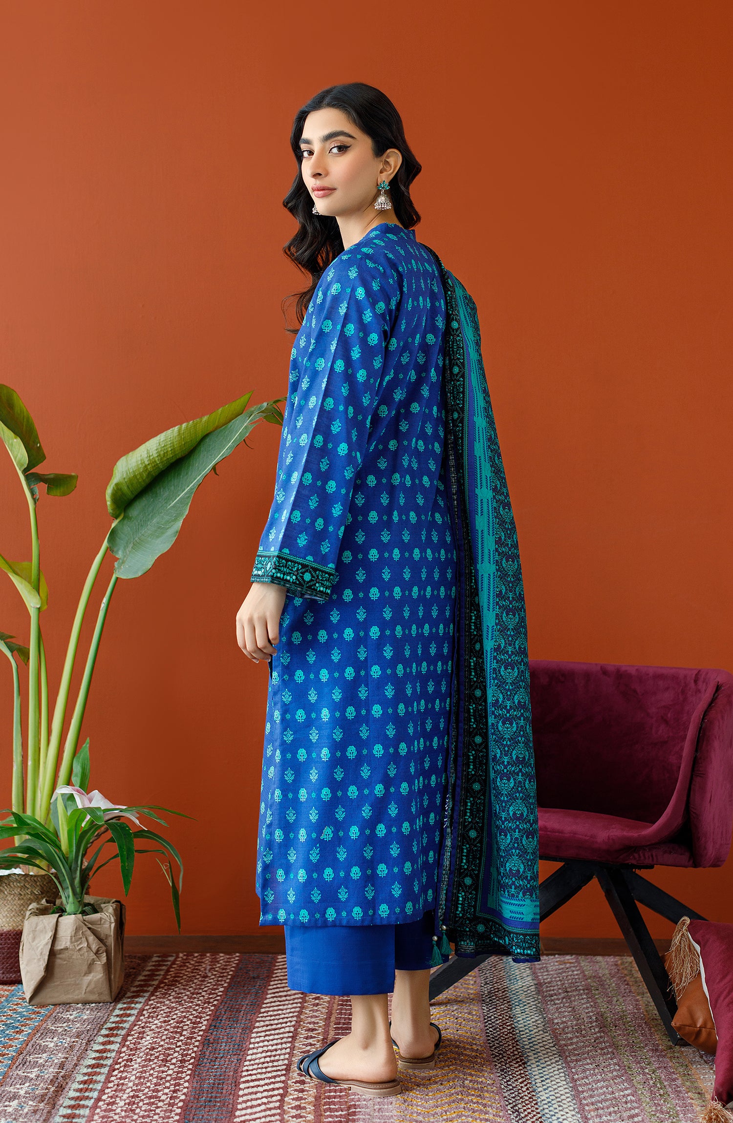 OTL-23-324/U BLUE KHADDAR Women UNSTITCHED SHIRT DUPATTA PANTS