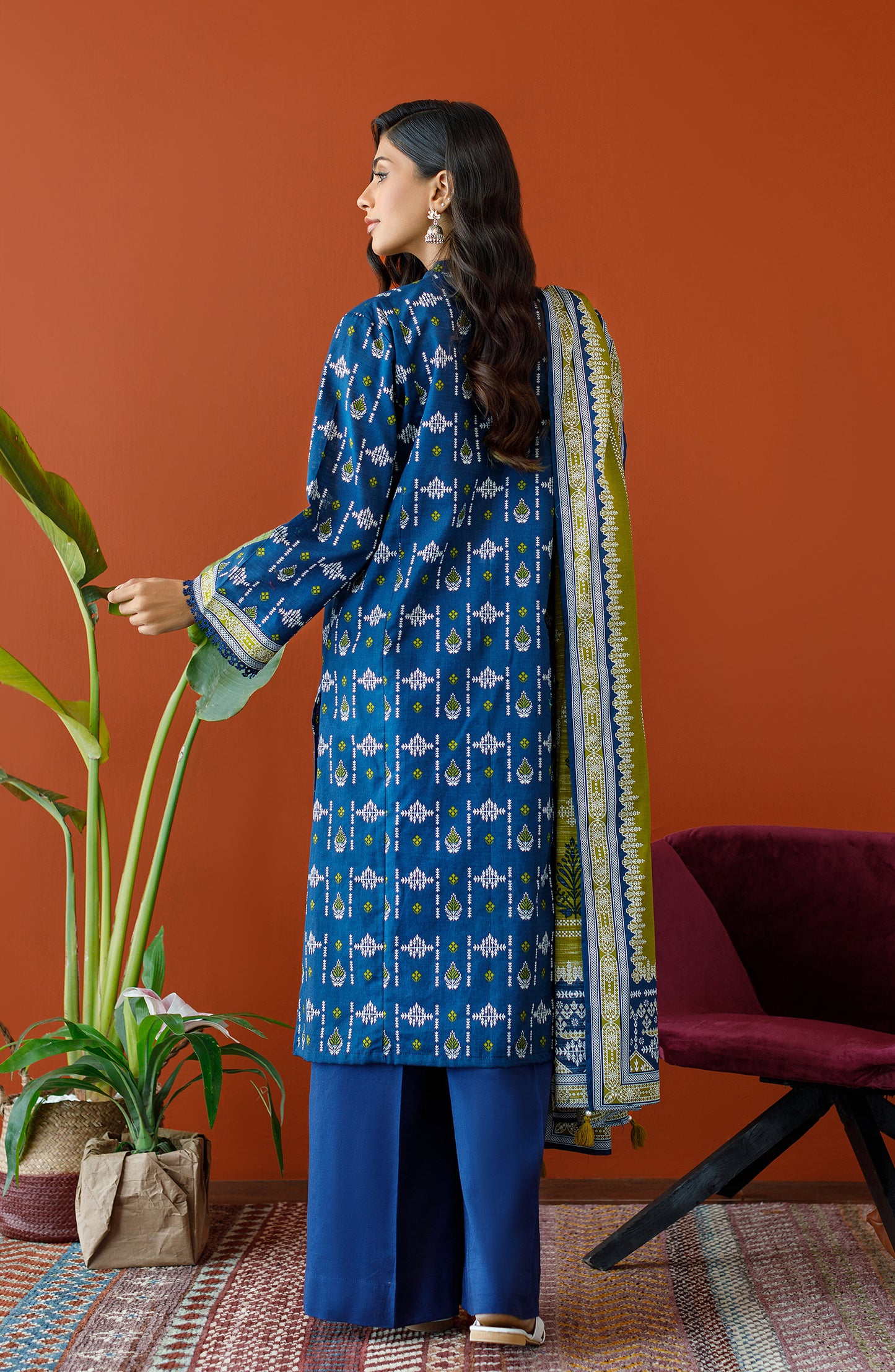 OTL-23-271/U BLUE KHADDAR Women UNSTITCHED SHIRT DUPATTA PANTS