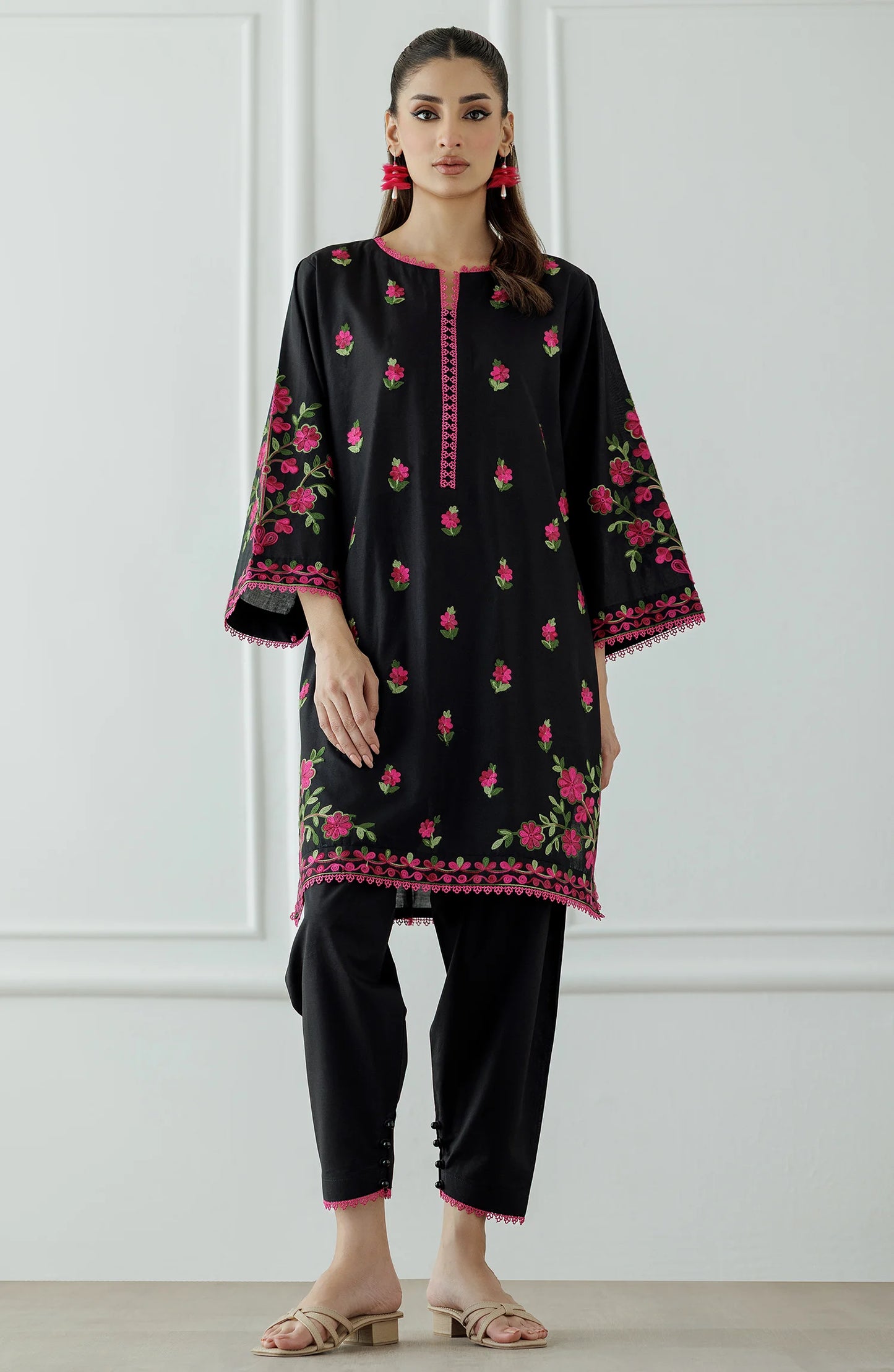 Stitched | 2 Piece | Luxury Premium Embroidered | WRCJ25S-2012