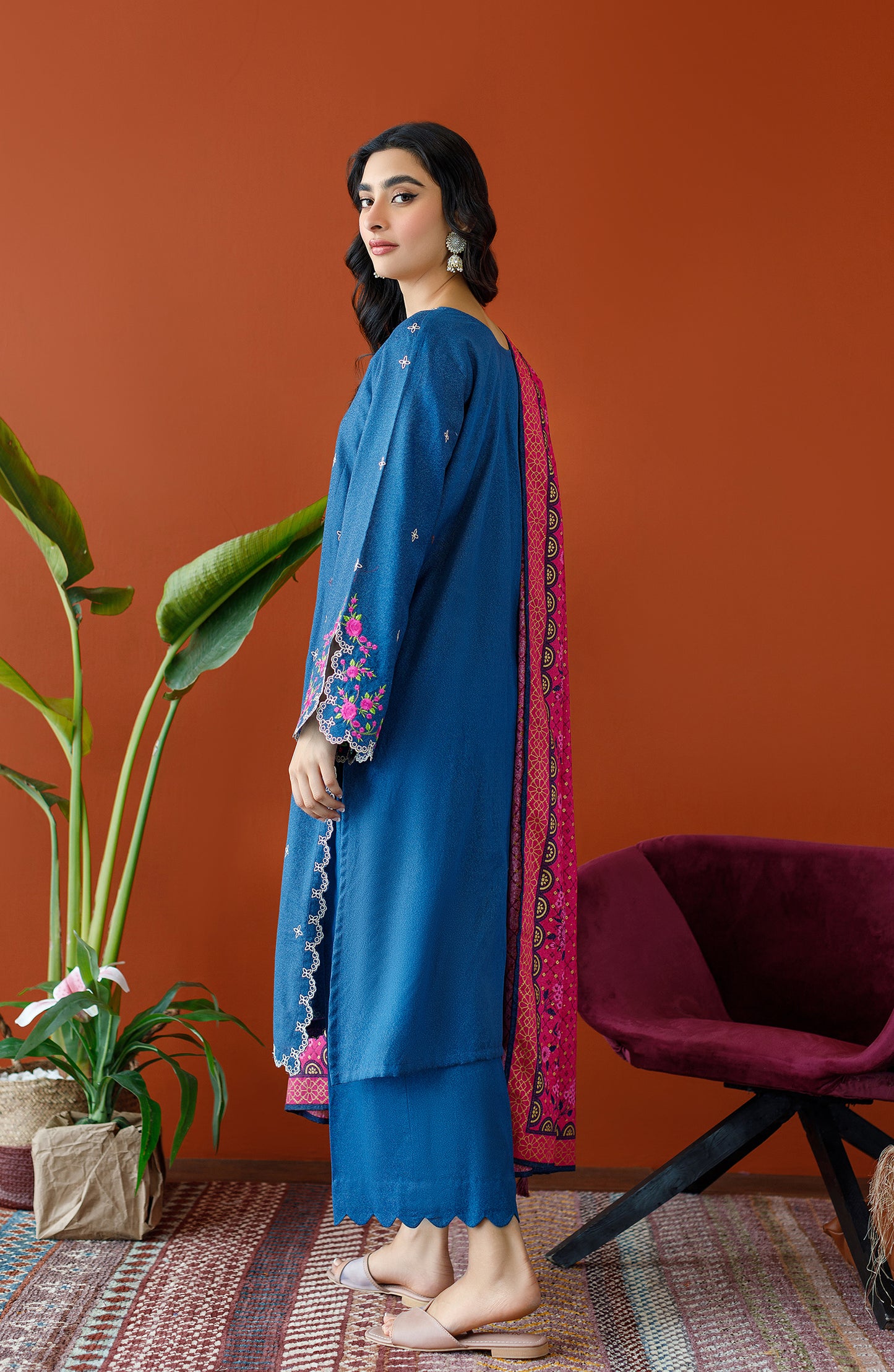 OTL-23-275/U BLUE KARANDI Women UNSTITCHED SHIRT DUPATTA PANTS