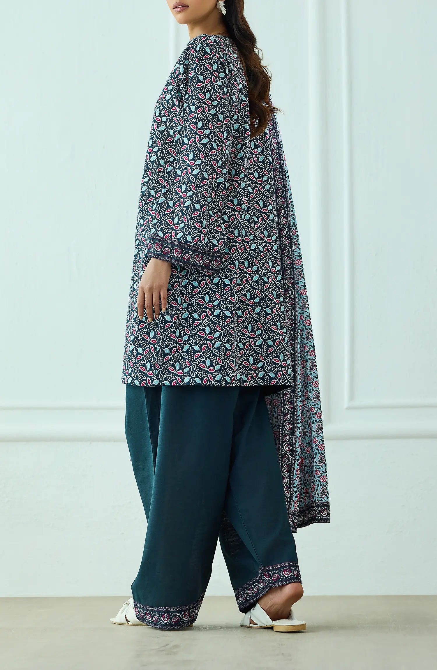Unstitched | 3 Piece | Printed | Khaddar Shirt | OTL-25-443/U TEAL