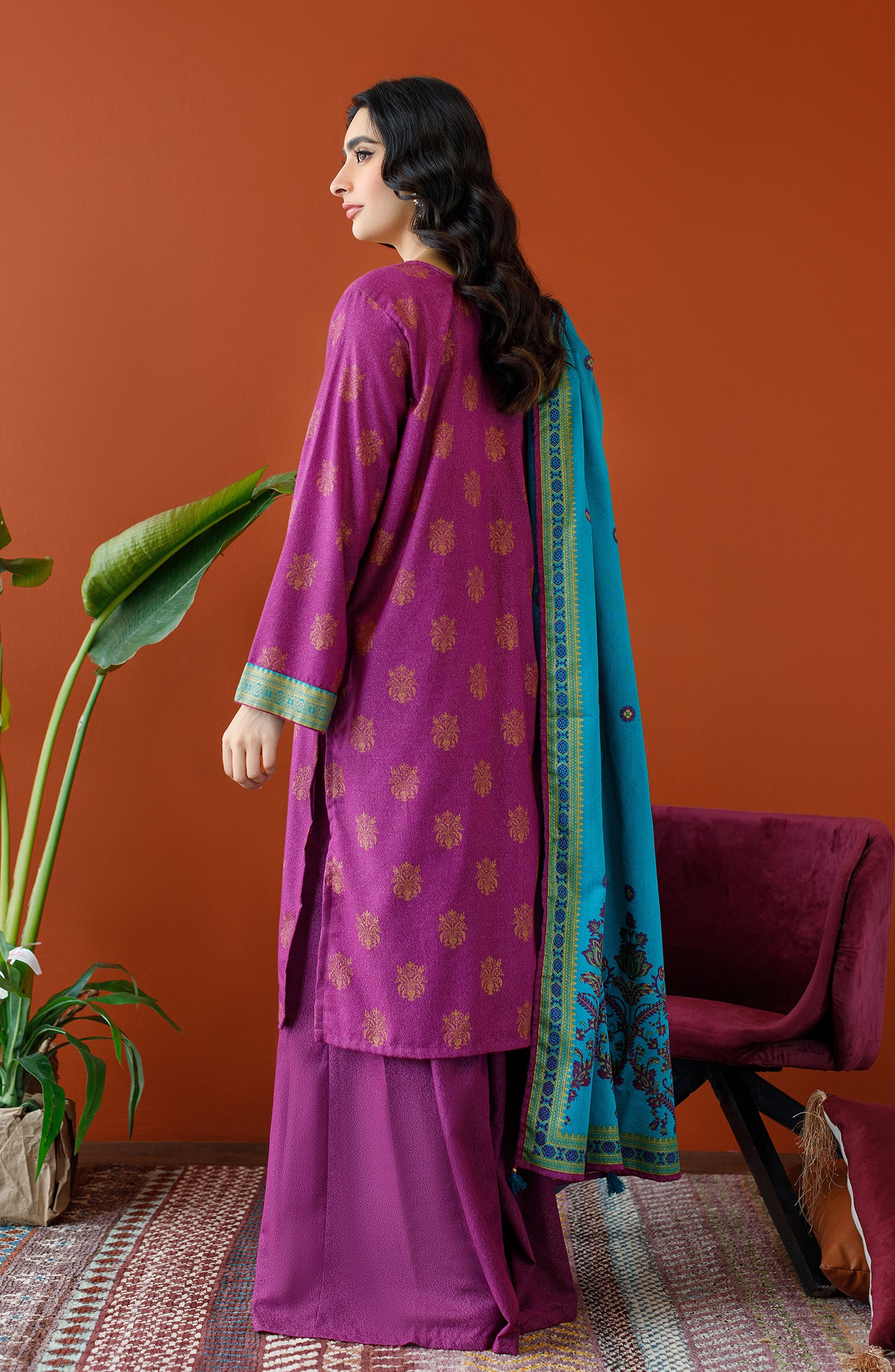 OTL-23-241/U MAGENTA KARANDI Women UNSTITCHED SHIRT DUPATTA PANTS