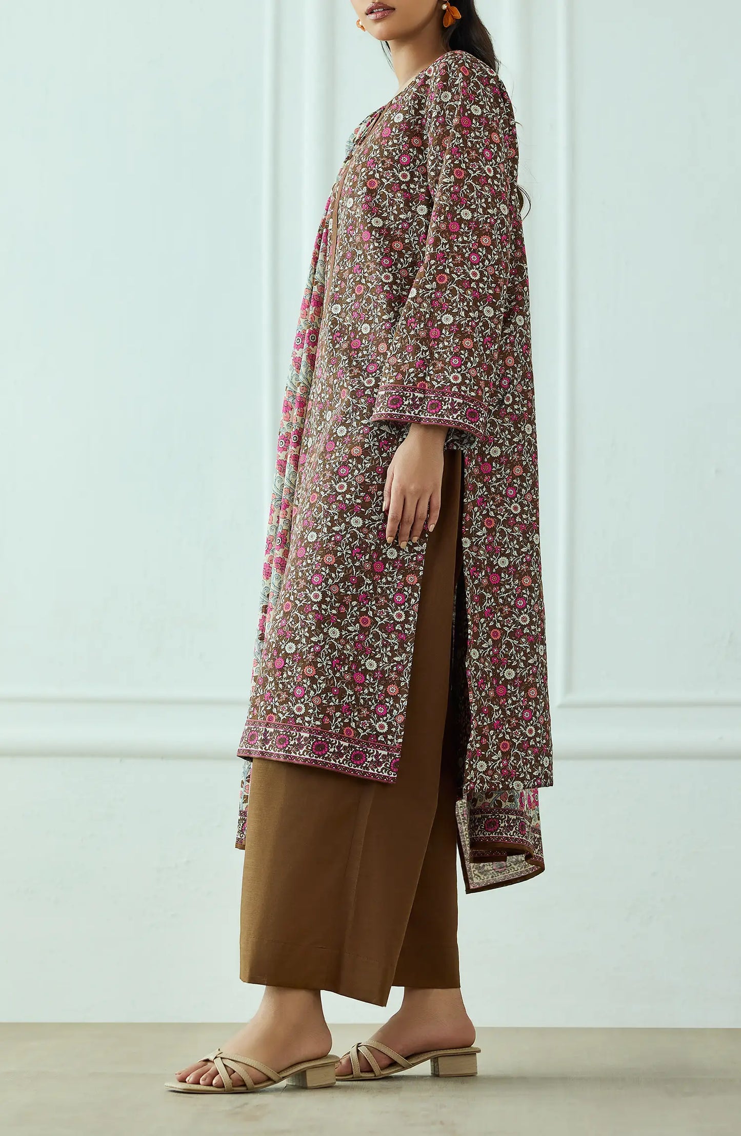 Unstitched | 3 Piece | Printed | Khaddar Shirt | OTL-25-455/U BROWN