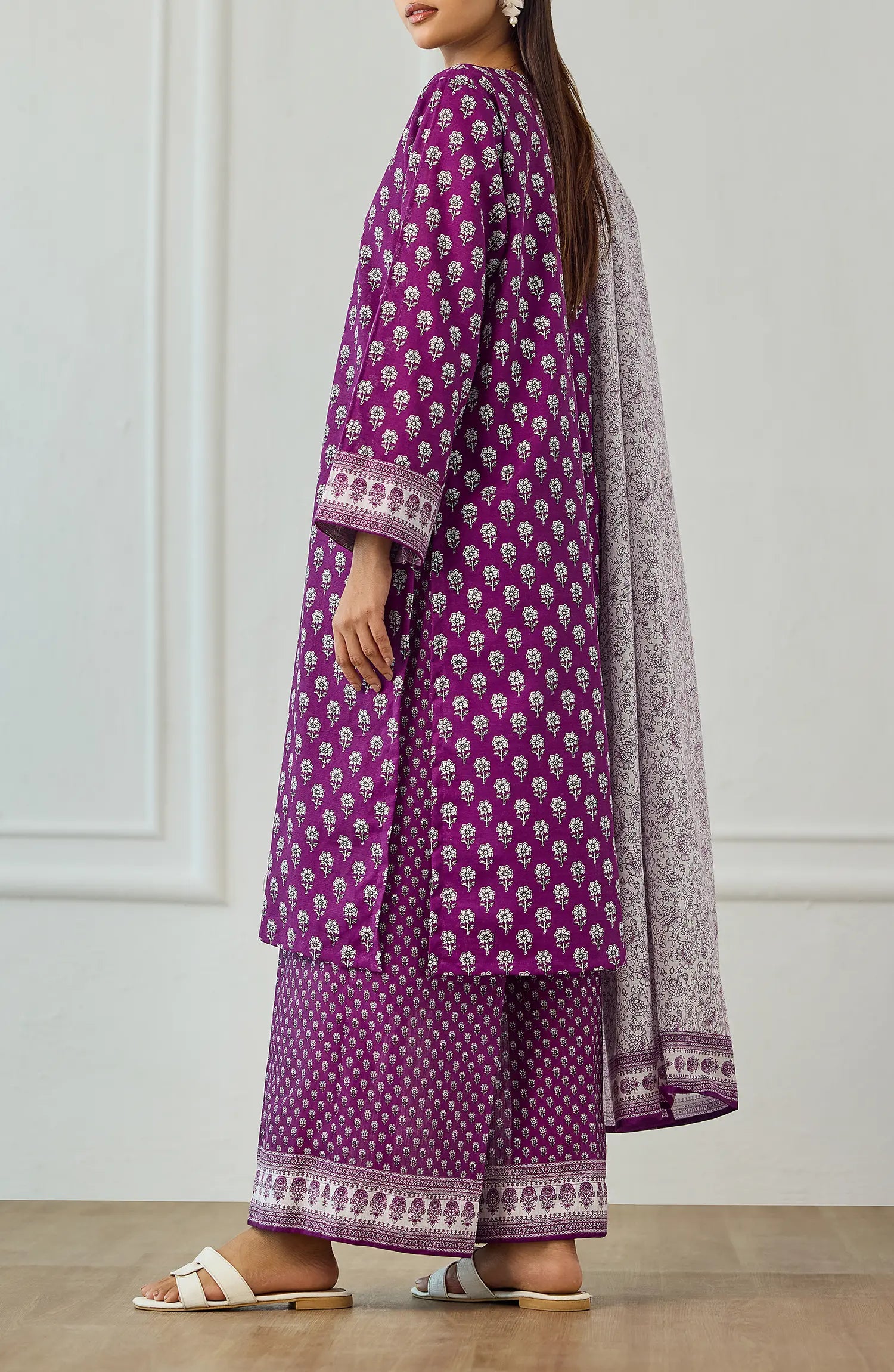 Unstitched | 3 Piece | Printed | Khaddar Shirt | OTL-25-458/U PURPLE