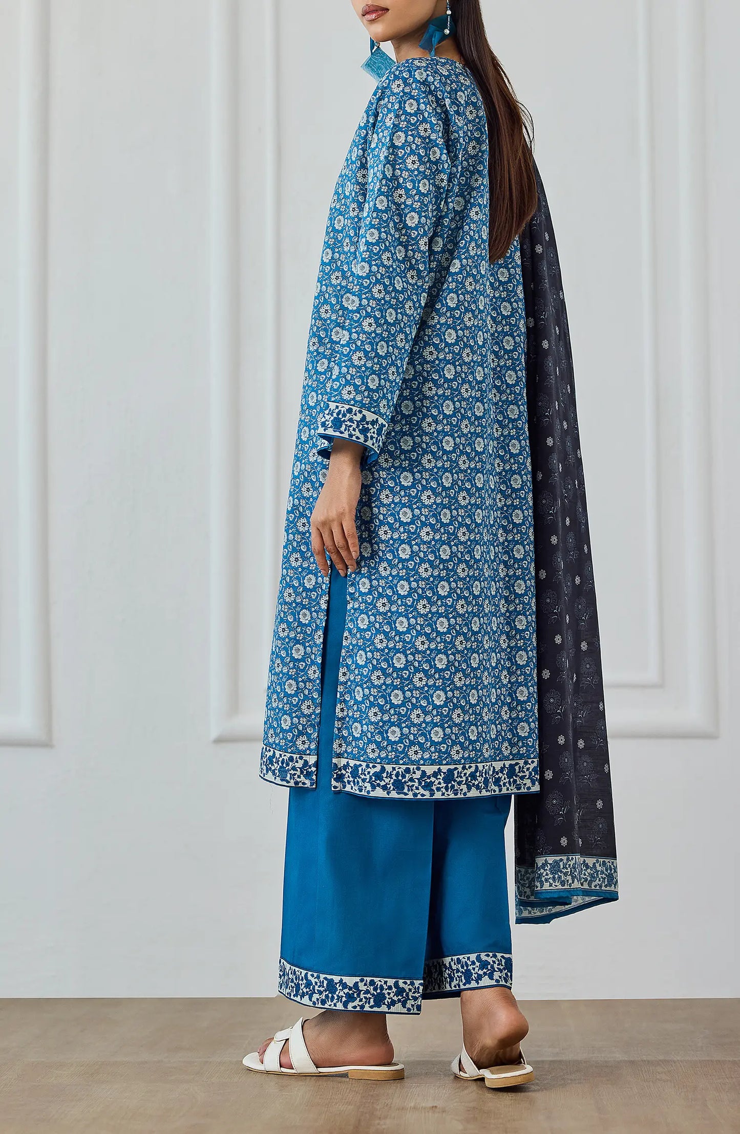Unstitched | 3 Piece | Printed | Texture Lawn Shirt | OTL-25-473/U BLUE