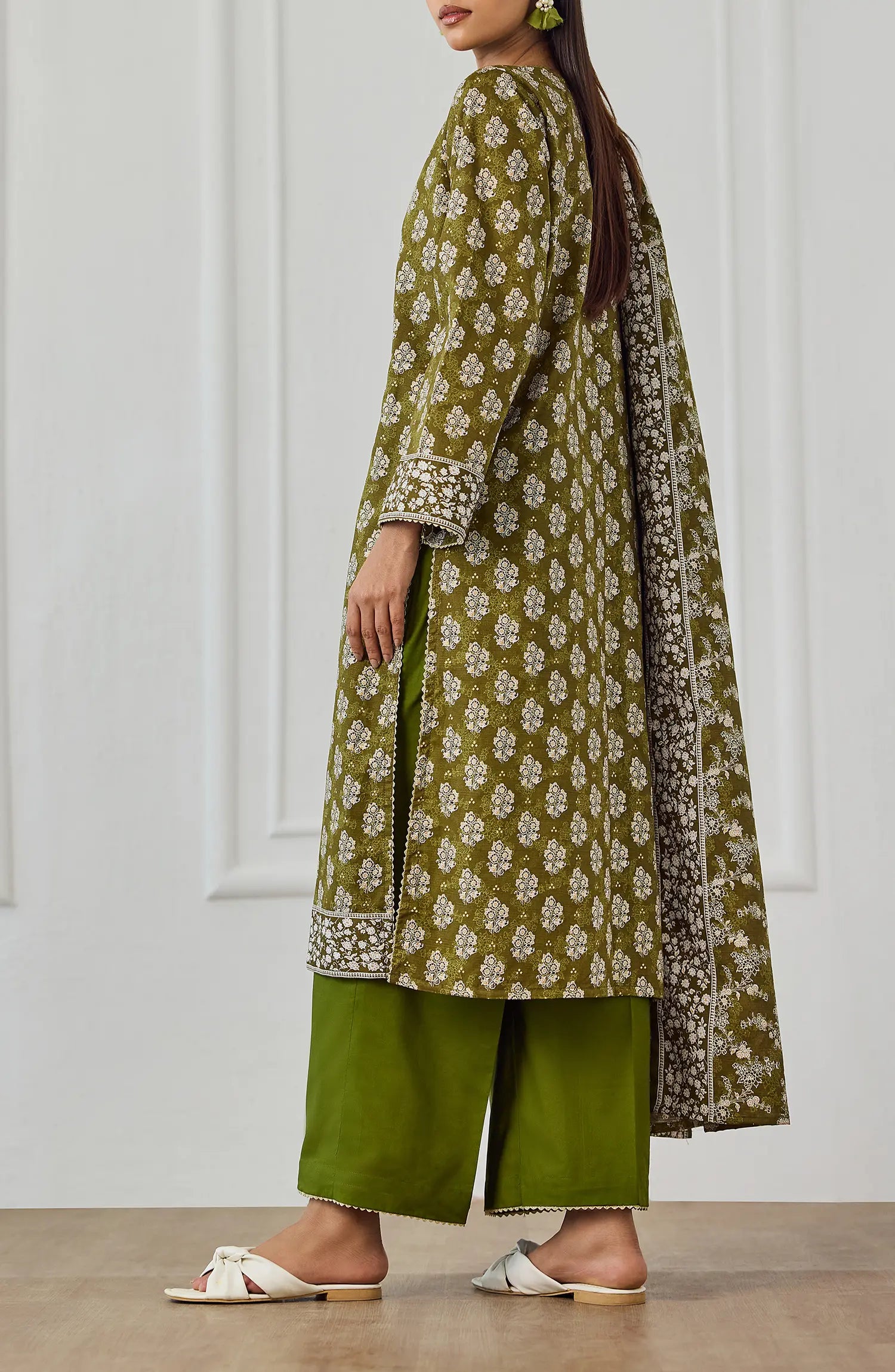 Unstitched | 3 Piece | Printed | Texture Lawn Shirt | OTL-25-520/U GREEN