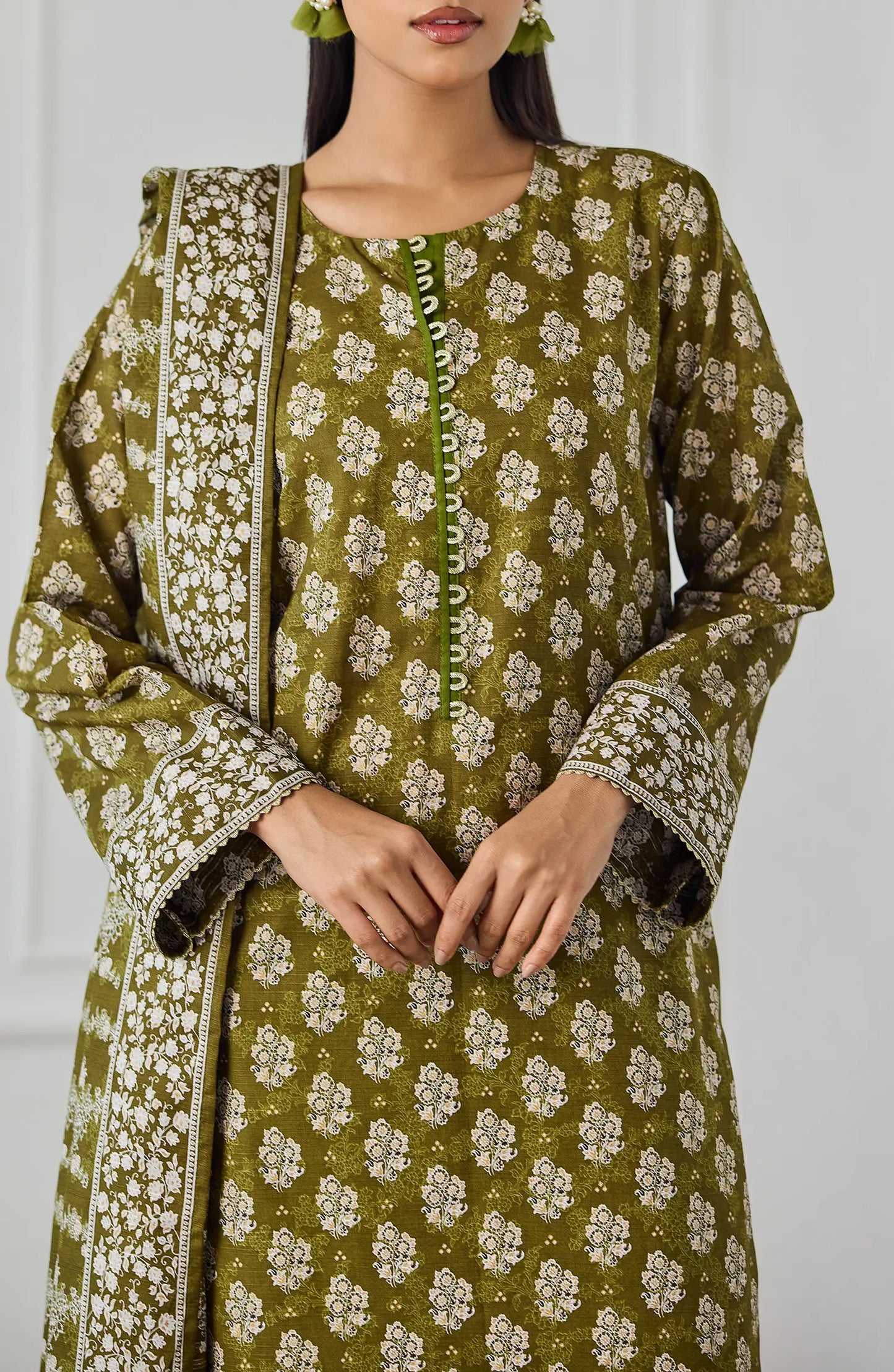 Unstitched | 3 Piece | Printed | Texture Lawn Shirt | OTL-25-520/U GREEN