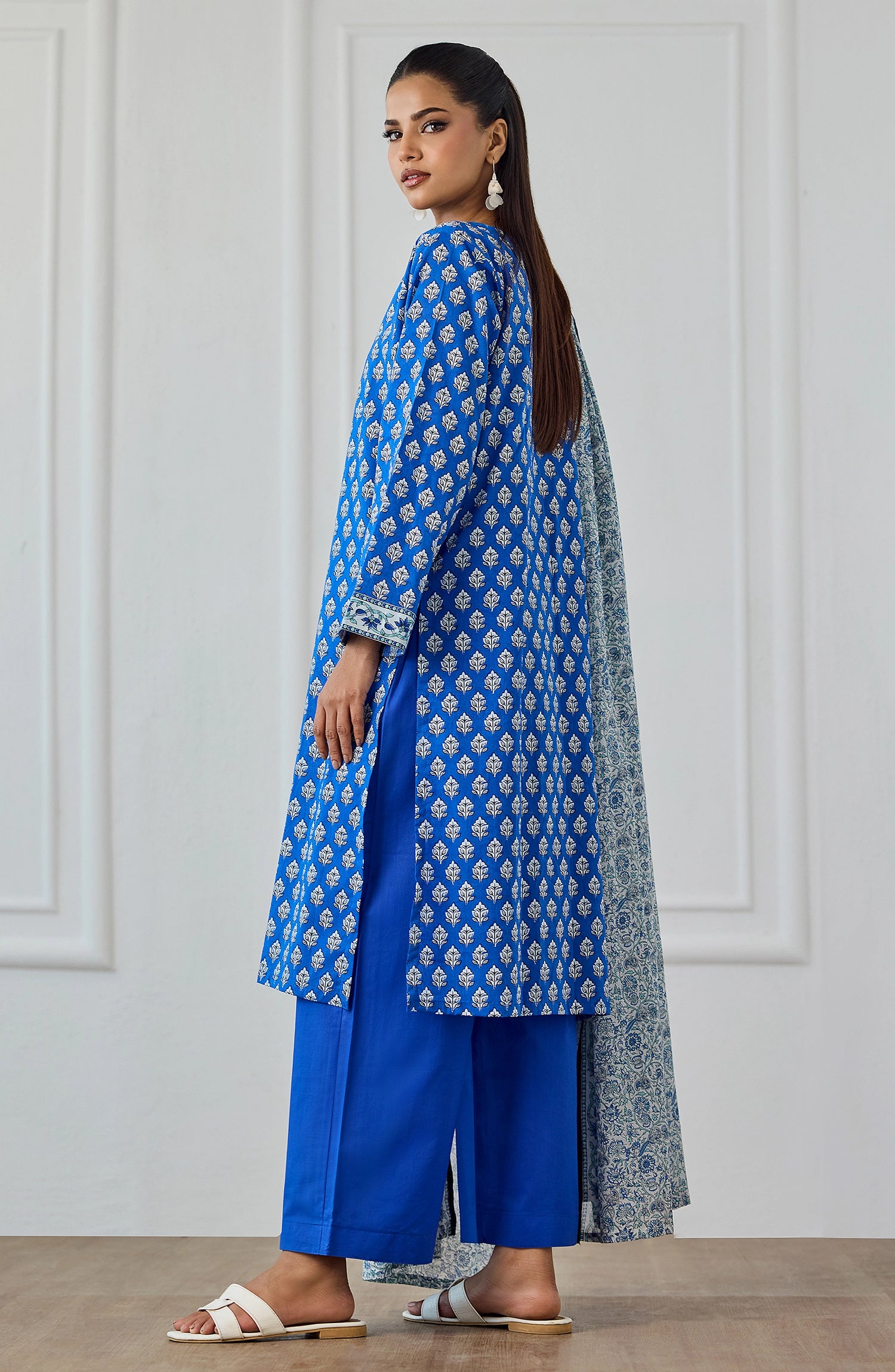 Unstitched | 3 Piece | Printed | Lawn Shirt | OTL-25-516/U BLUE