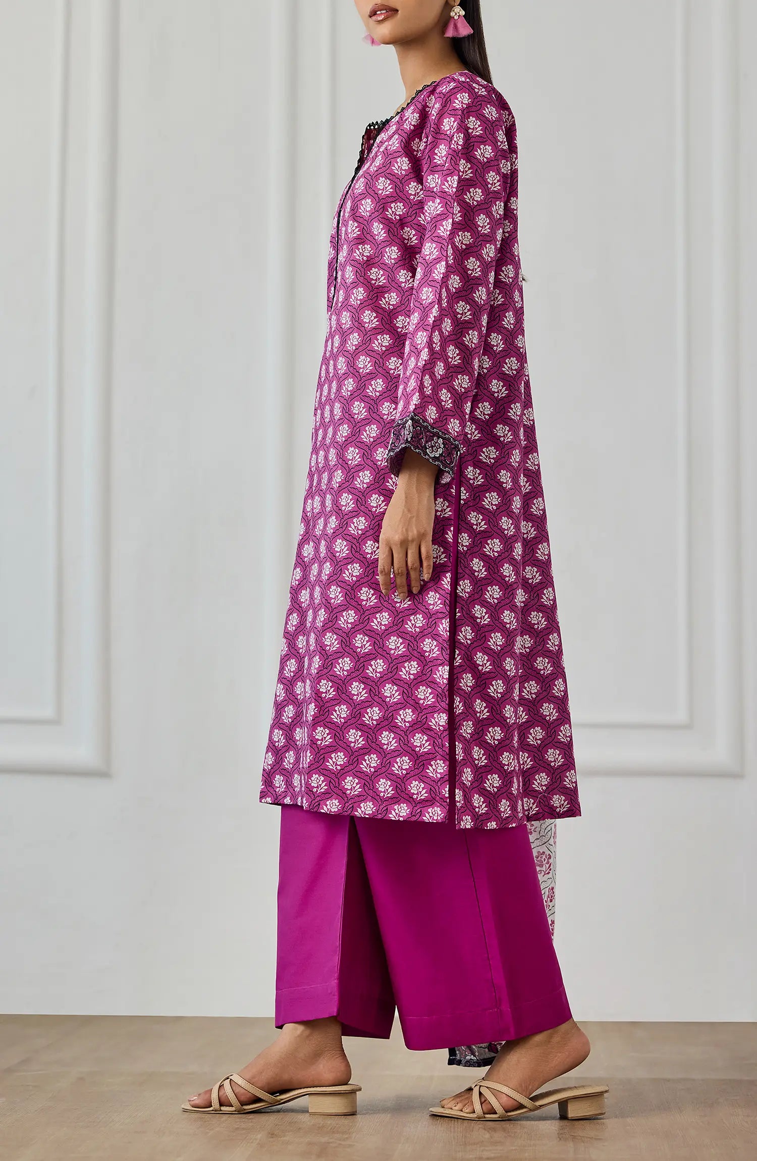 Stitched | 3 Piece | Printed | Lawn Shirt | OTL-25-567/S PINK