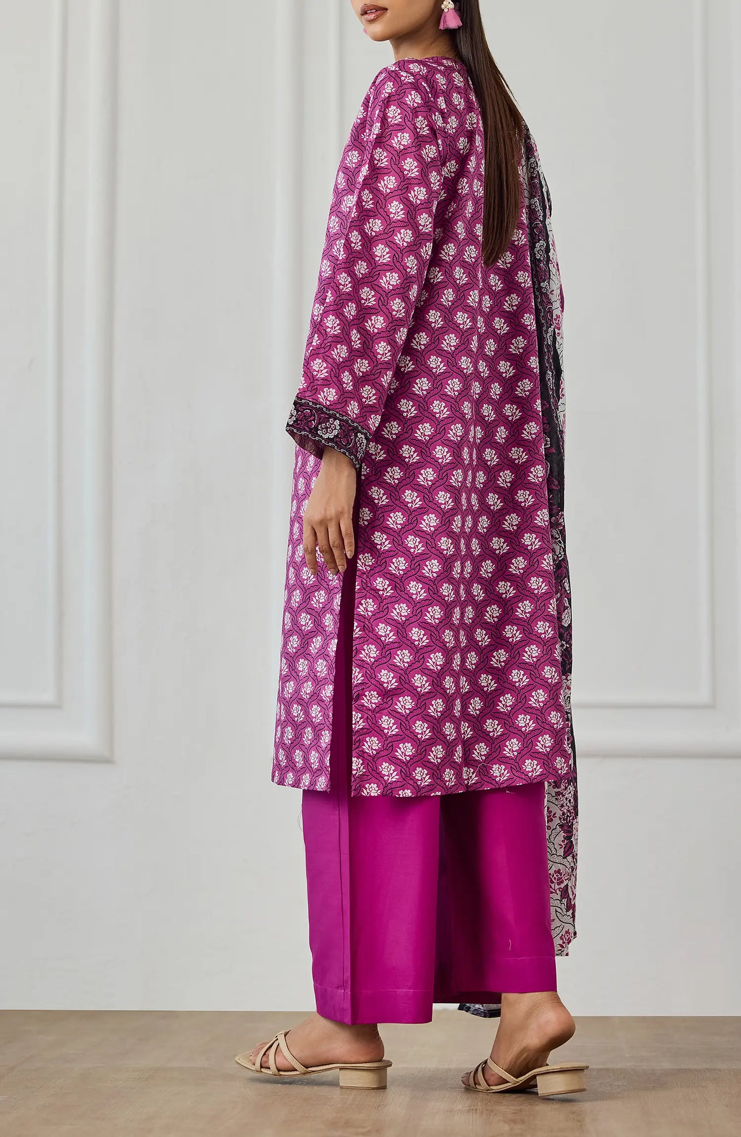 Stitched | 3 Piece | Printed | Lawn Shirt | OTL-25-567/S PINK