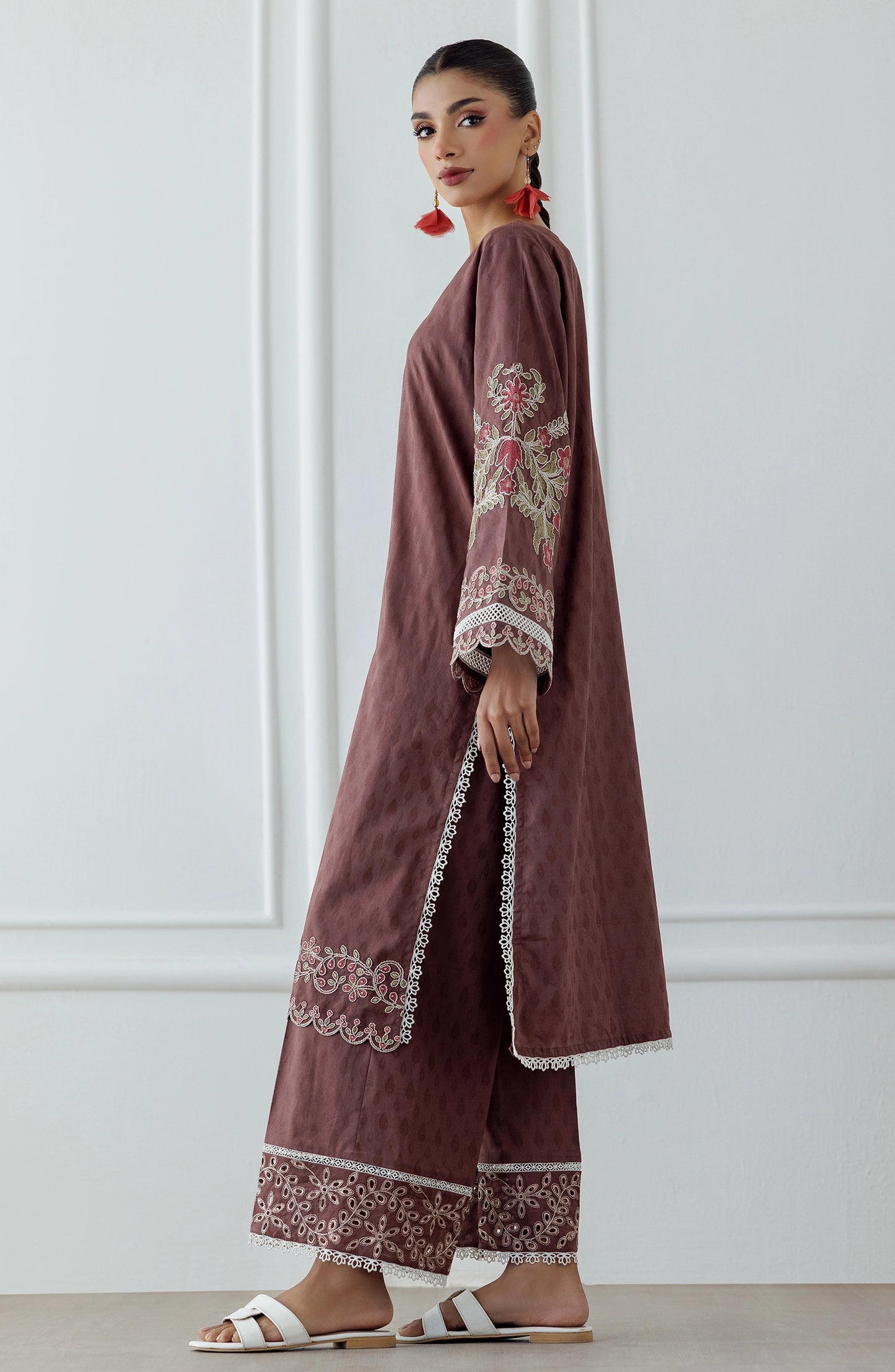 Stitched | 2 Piece | Luxury Premium Embroidered | WRCJ25S-2002