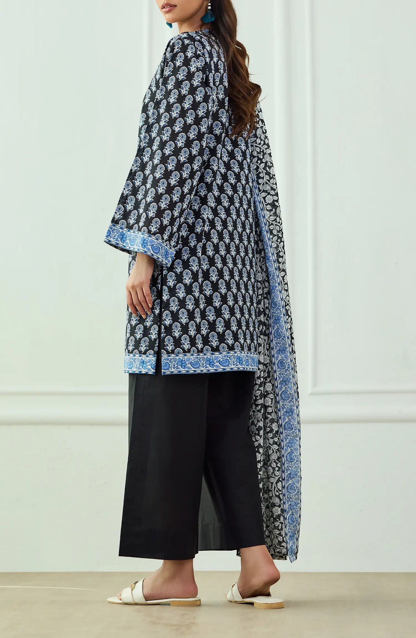 Unstitched | 3 Piece | Printed | Lawn Shirt | OTL-20615/U BLACK