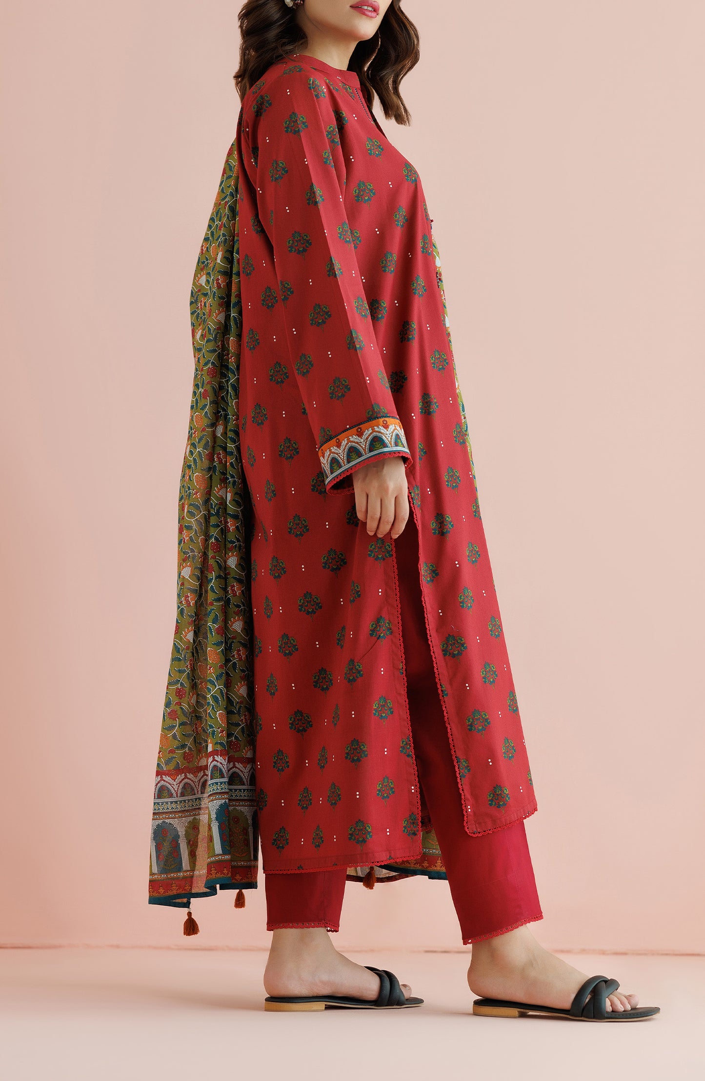 OTL-24-361/U MAROON LAWN Women UNSTITCHED SHIRT DUPATTA PANTS