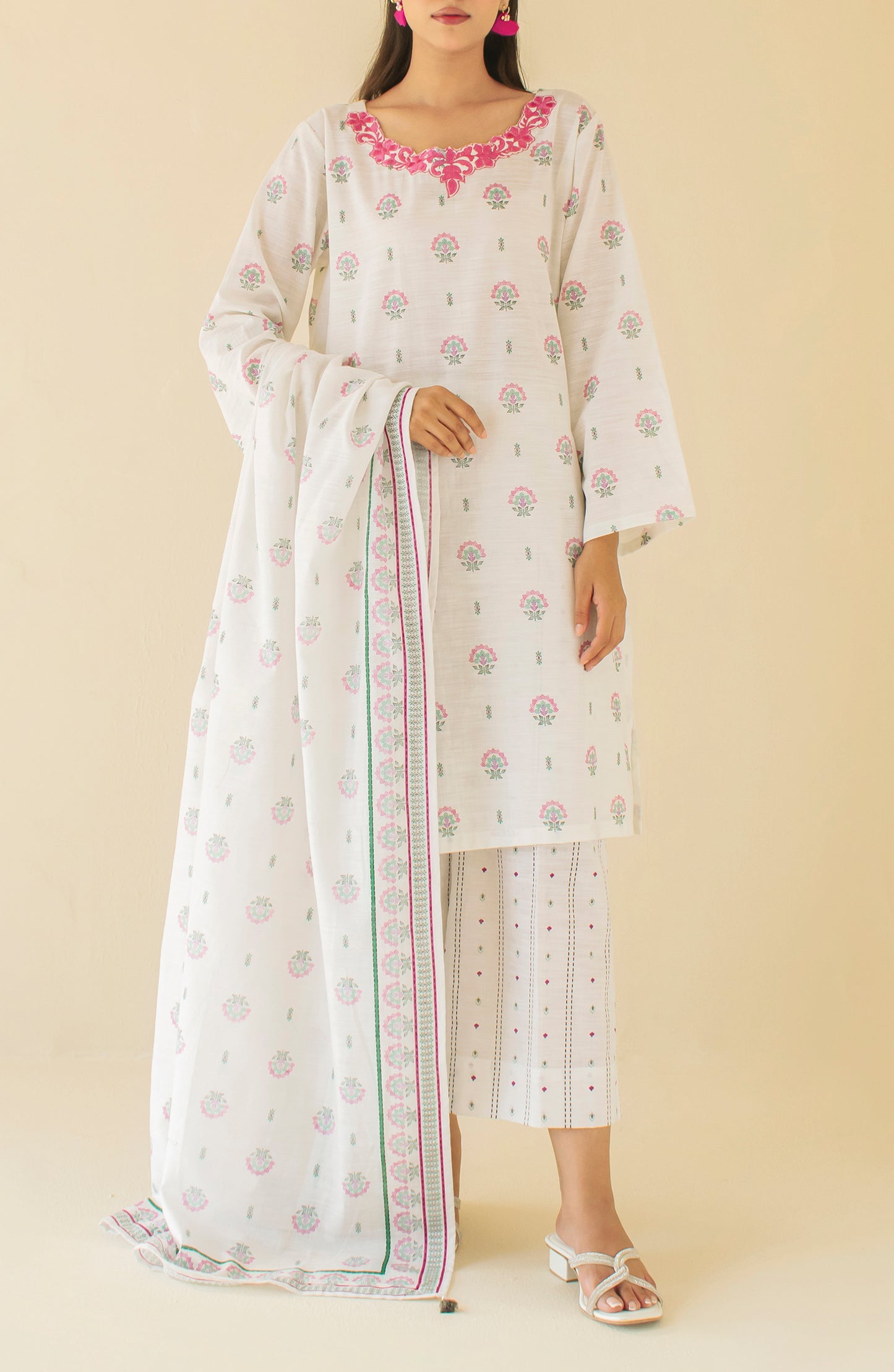 OTL-24-377/U WHITE KHADDAR Women UNSTITCHED SHIRT DUPATTA PANTS