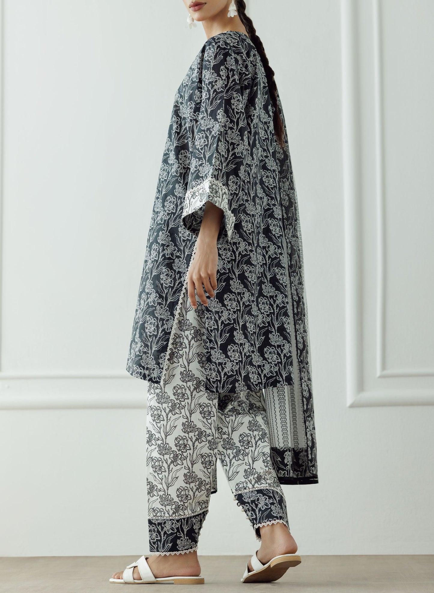 UNSTITCHED Printed Lawn Shirt Dupatta & Pant - 3 Piece - OTL-25-116