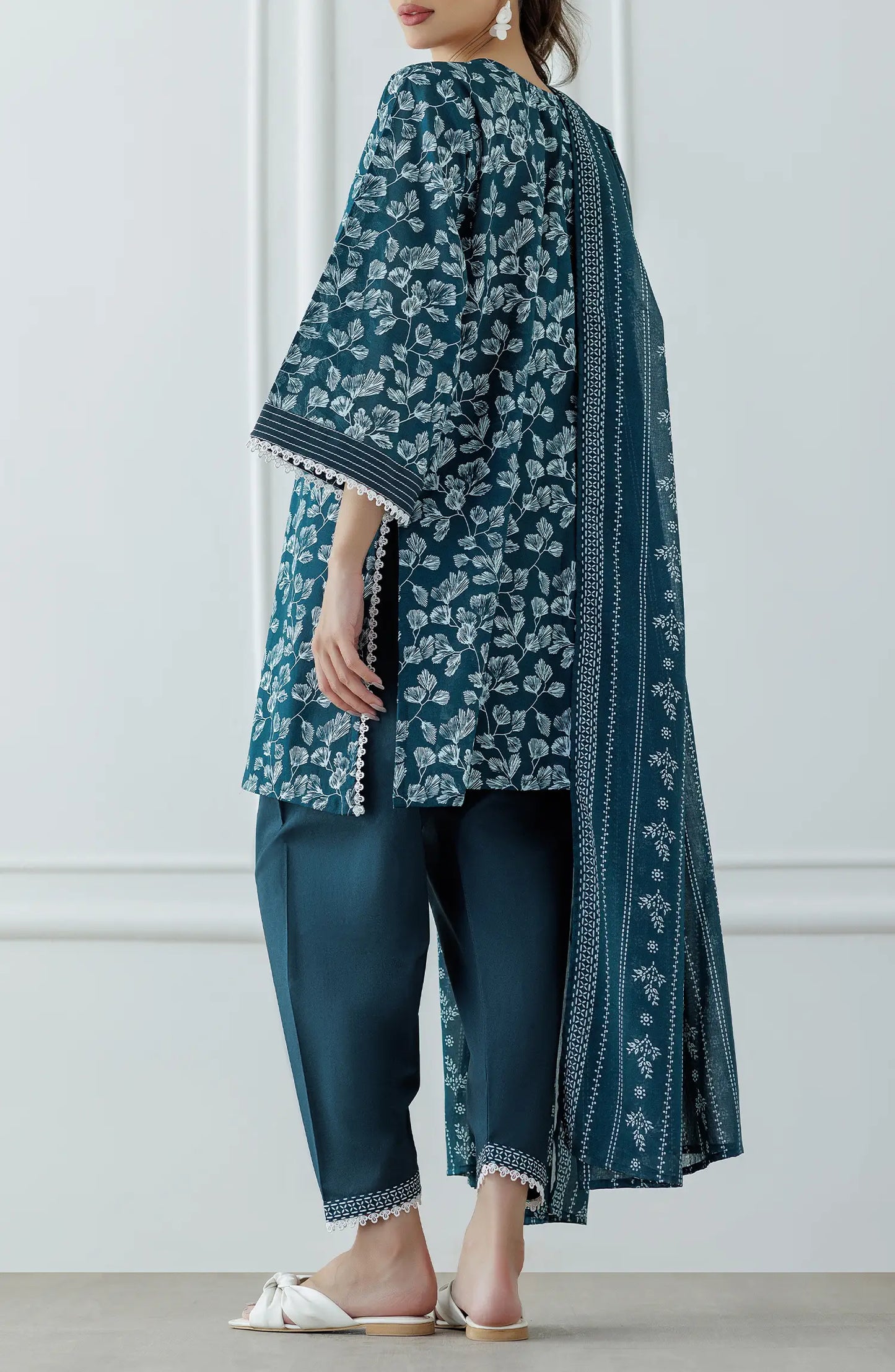 UNSTITCHED Printed Lawn Shirt Dupatta & Pant - 3 Piece Suits - OTL-25-117