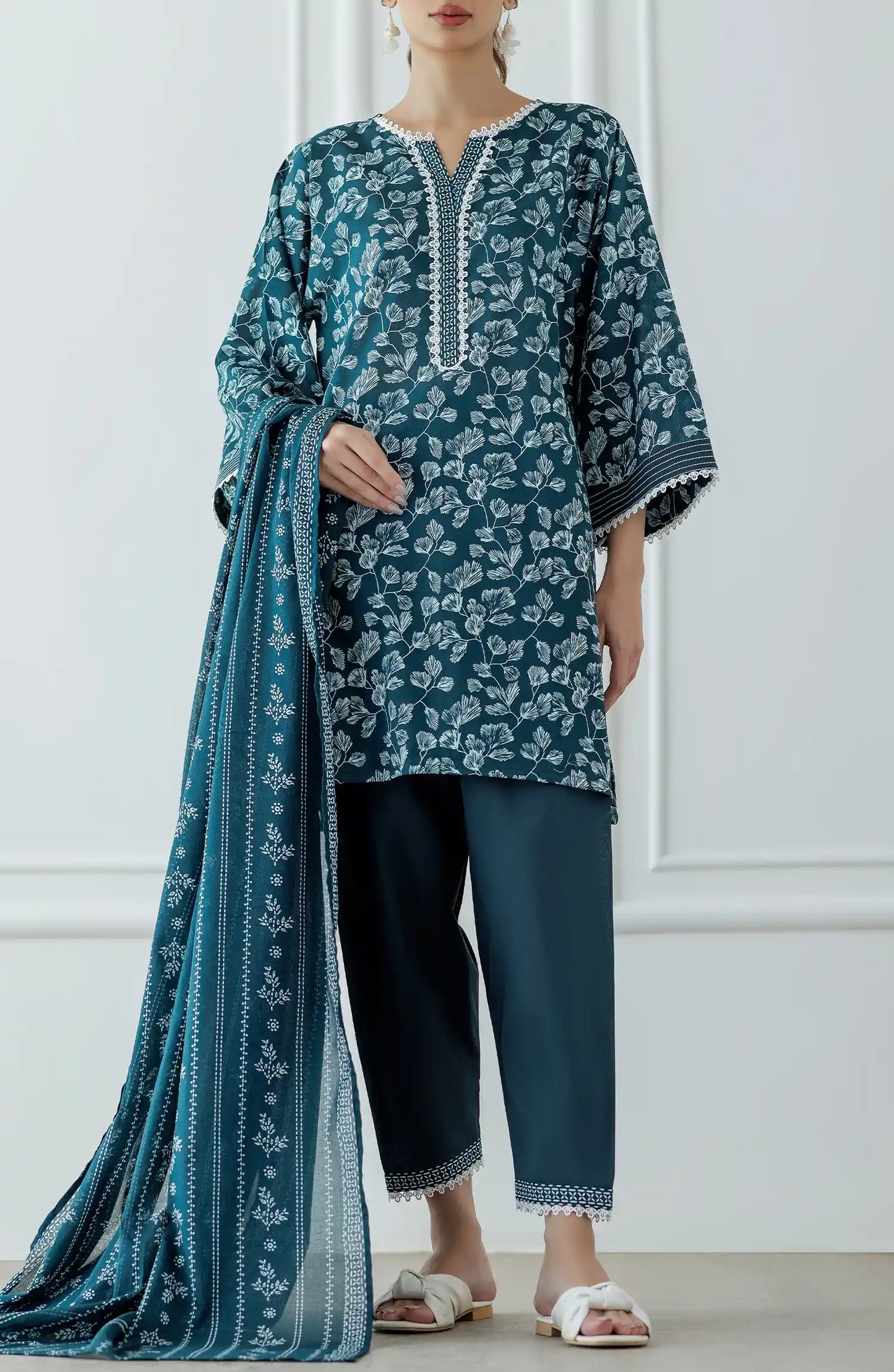 UNSTITCHED Printed Lawn Shirt Dupatta & Pant - 3 Piece Suits - OTL-25-117