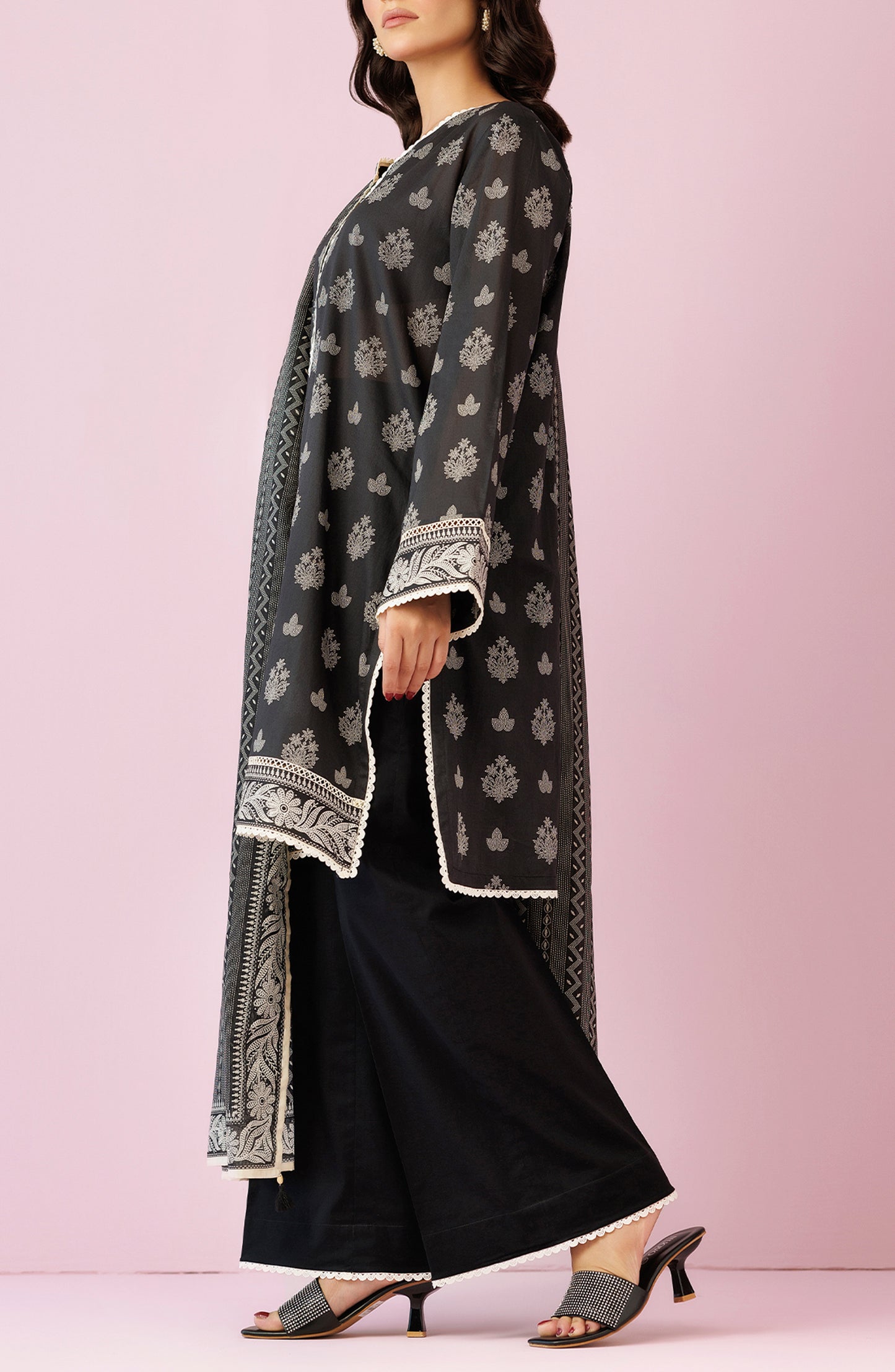 OTL-24-206/U BLACK LAWN Women UNSTITCHED SHIRT DUPATTA PANTS