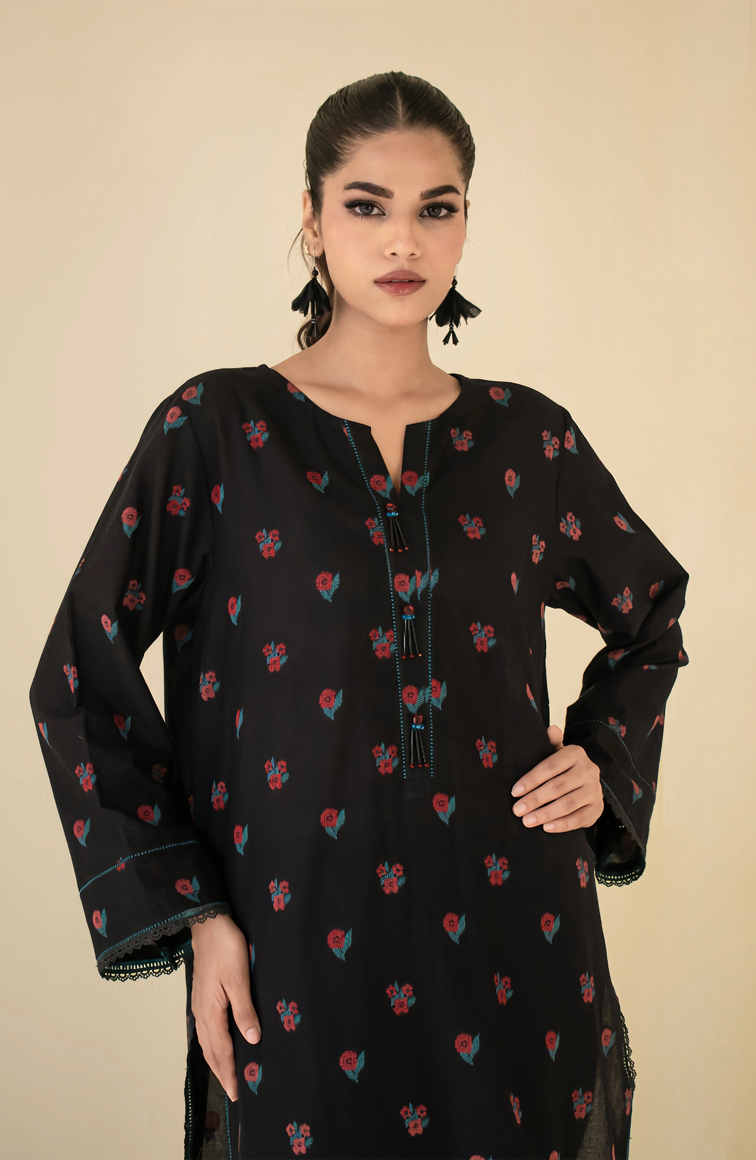 Stitched | 2 Piece | Plain lawn Jacquard | WRCY24S-2004