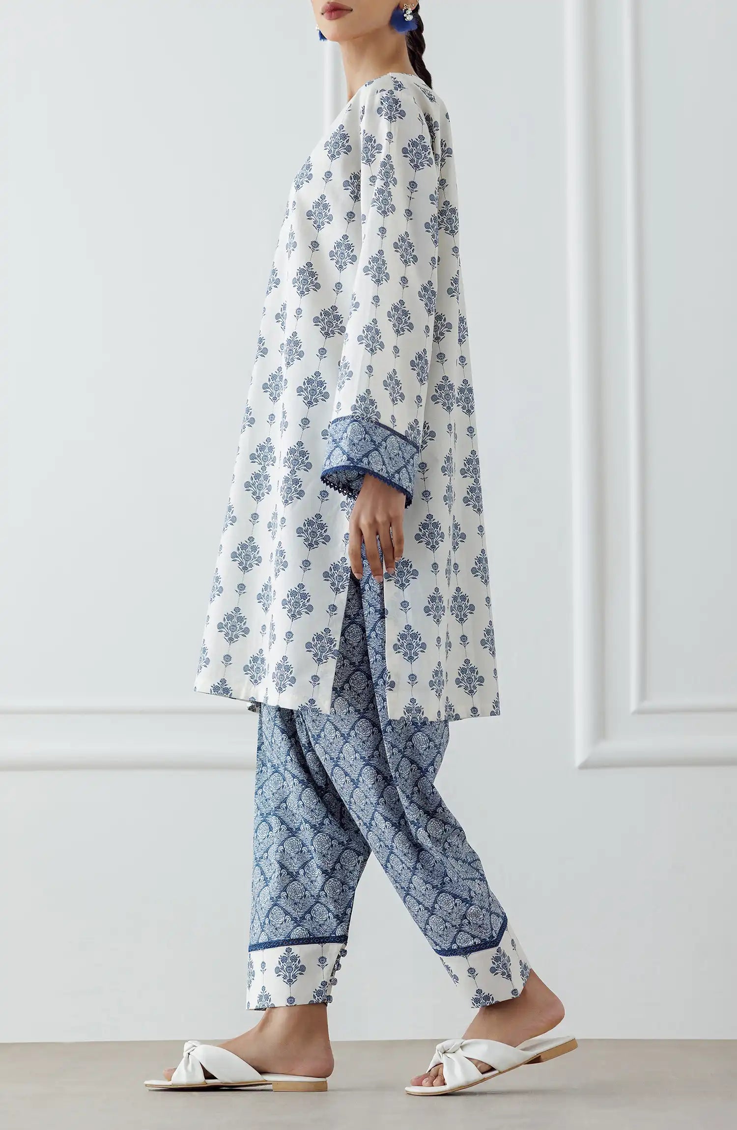 Stitched | 2 Piece | Printed Lawn | WRCV25S-2011