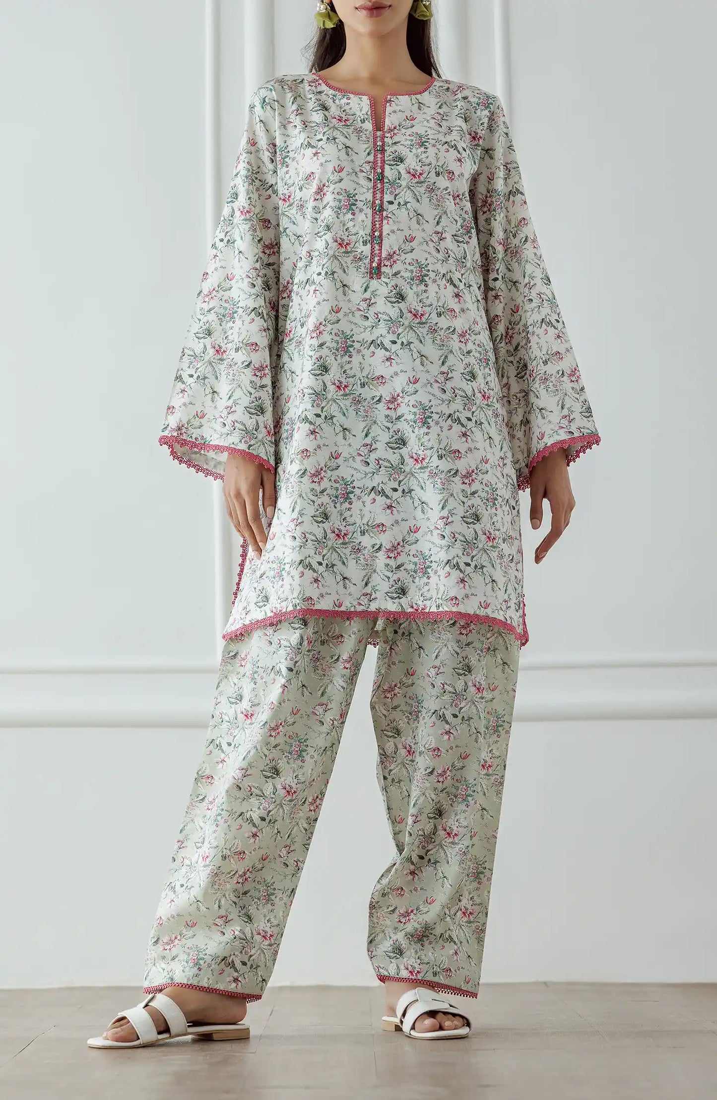 Stitched | 2 Piece | Printed Lawn | WRCV25S-2015