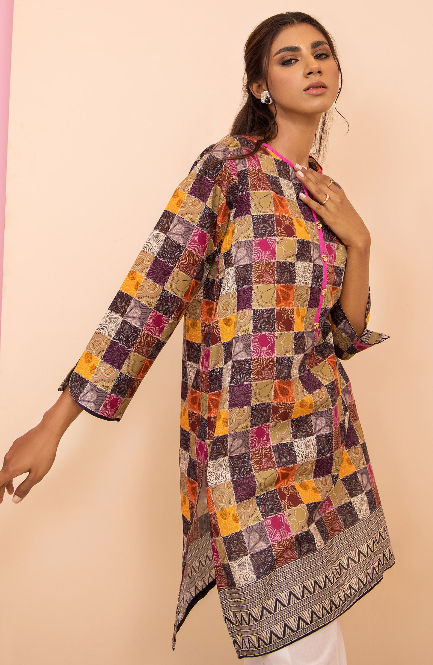 HCS-22-042/S BEIGE LAWN SCSHIRT READY TO WEAR SHIRT