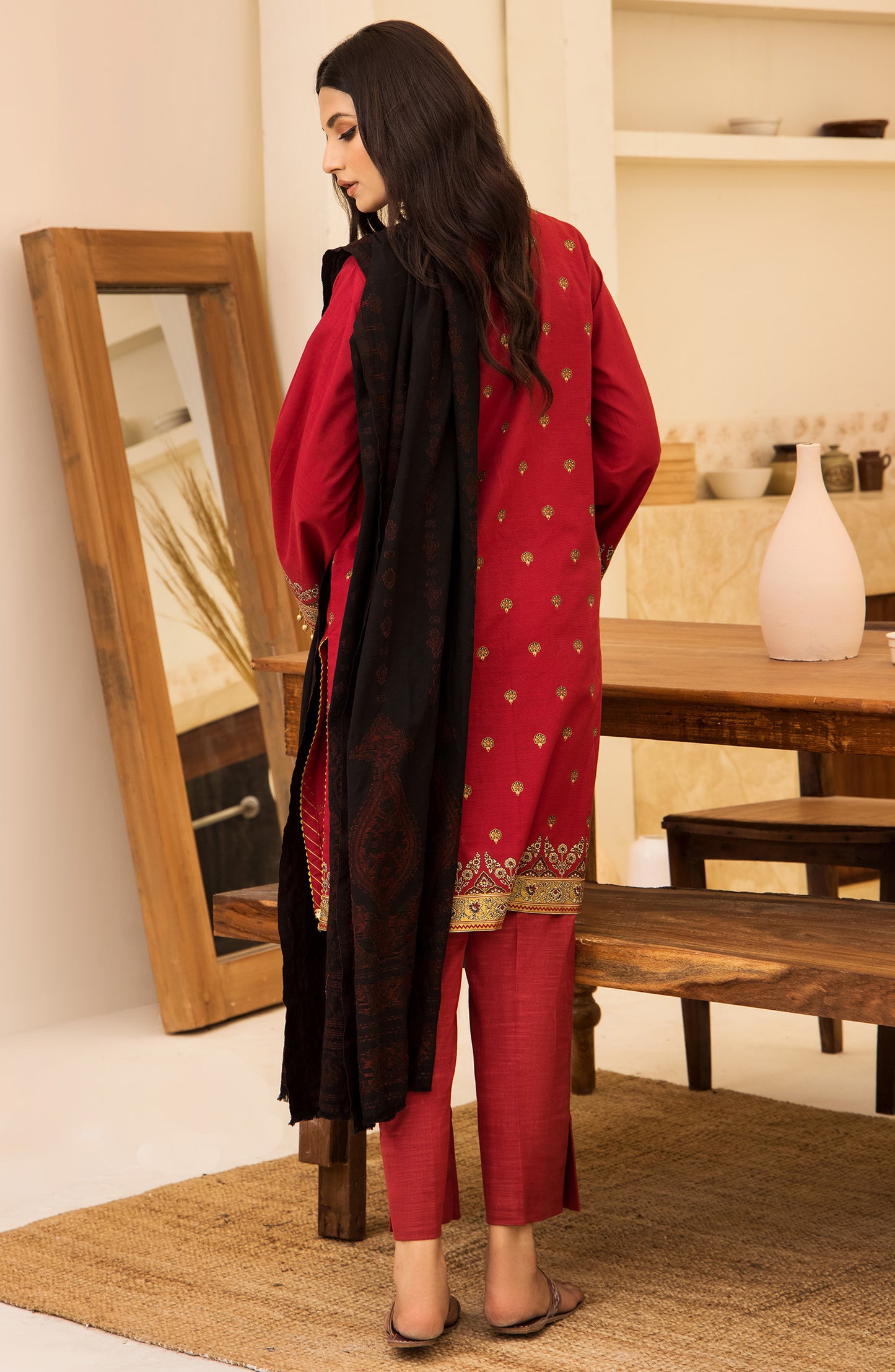  otl-21-287-u-red Unstitched 3 Piece winter  Embroidered Khaddar Shirt , Pant and Khaddar Dupatta 