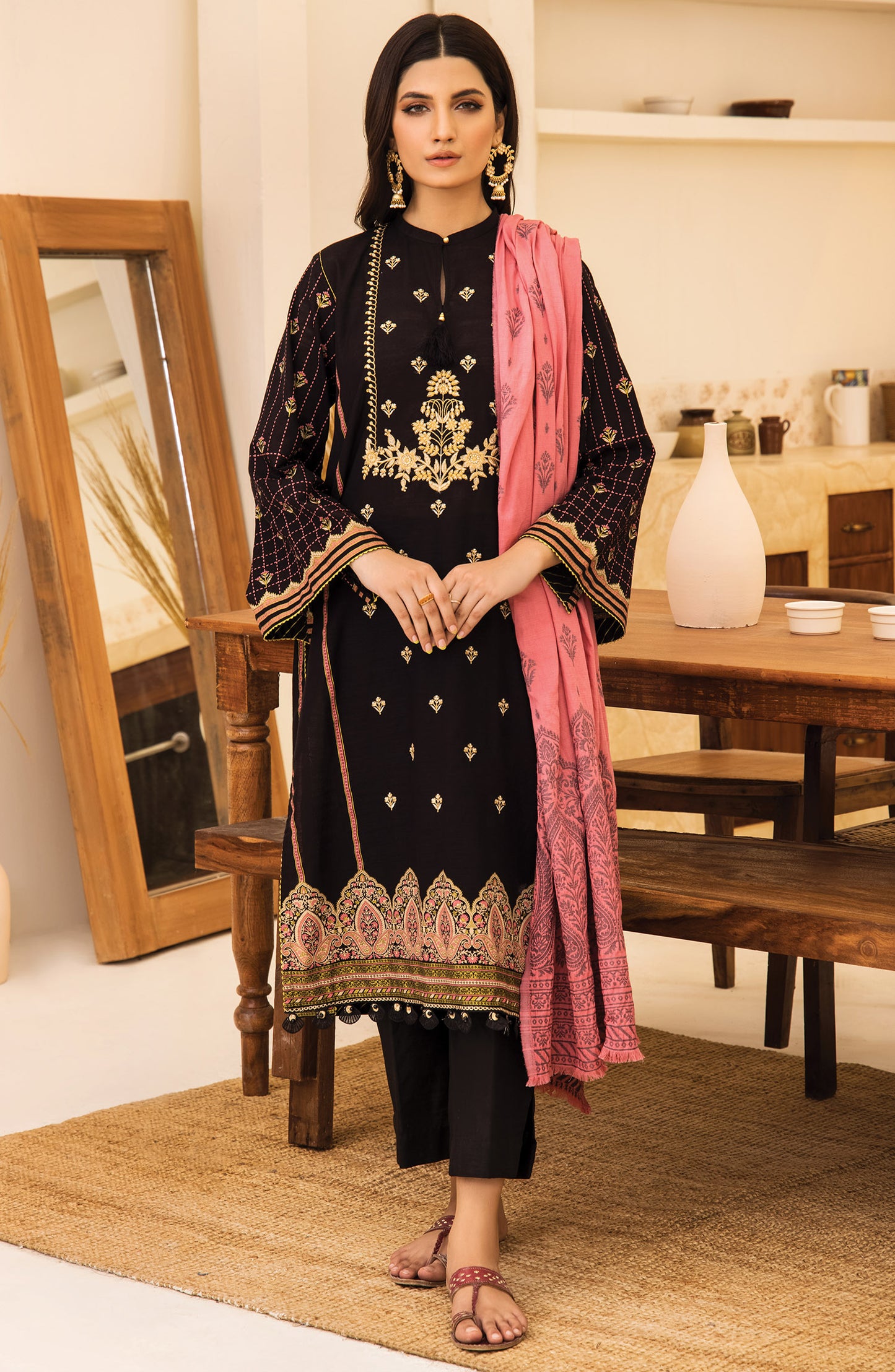otl-21-279-u-black Unstitched 3 Piece winter Embroidered Khaddar Shirt , Pant and Khaddar Dupatta