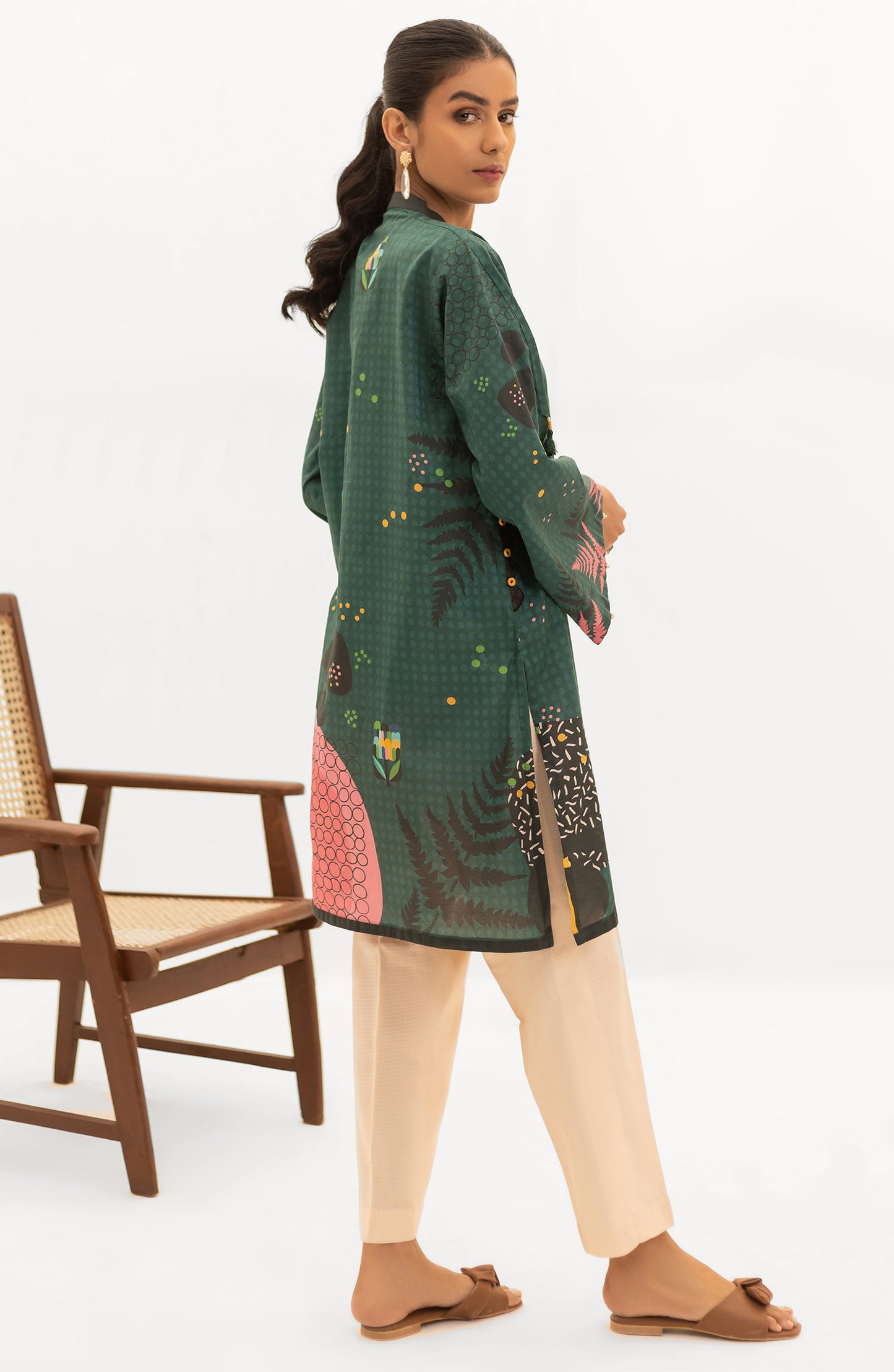 OTL-22-004/U RED LAWN  UNSTITCHED SHIRT DUPATTA PANTS