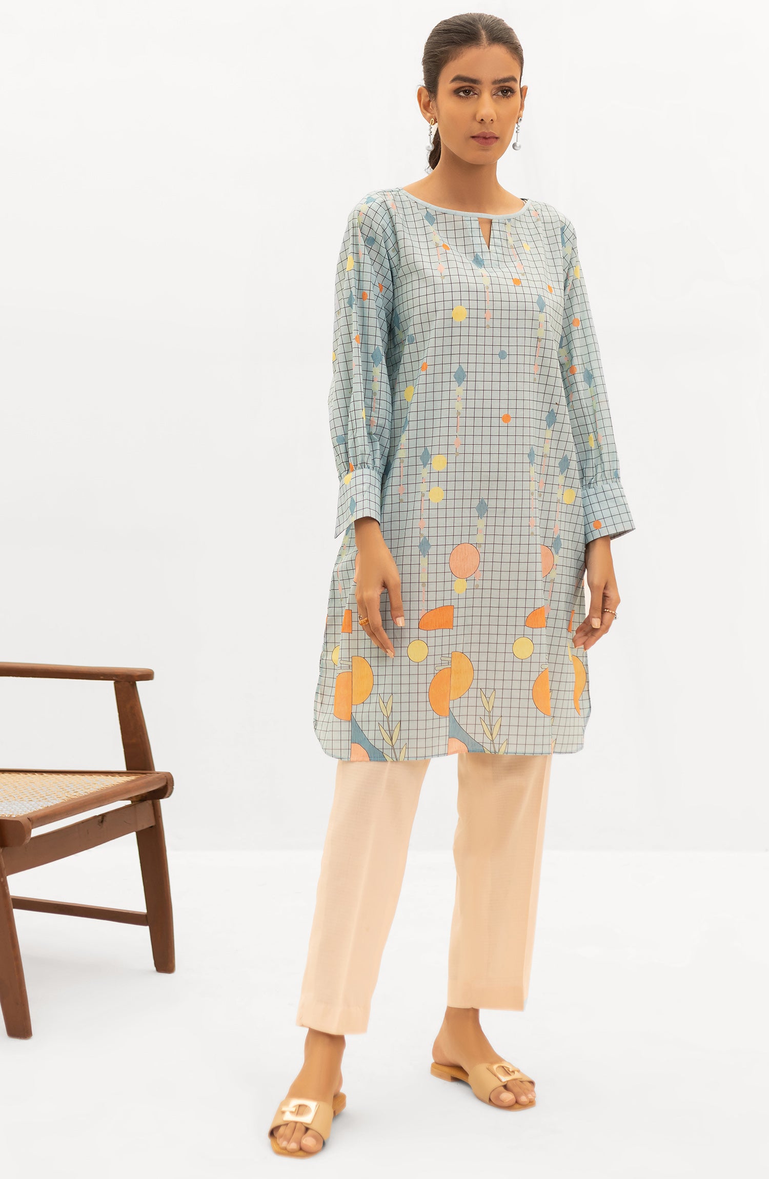 OTL-22-004/U RED LAWN  UNSTITCHED SHIRT DUPATTA PANTS