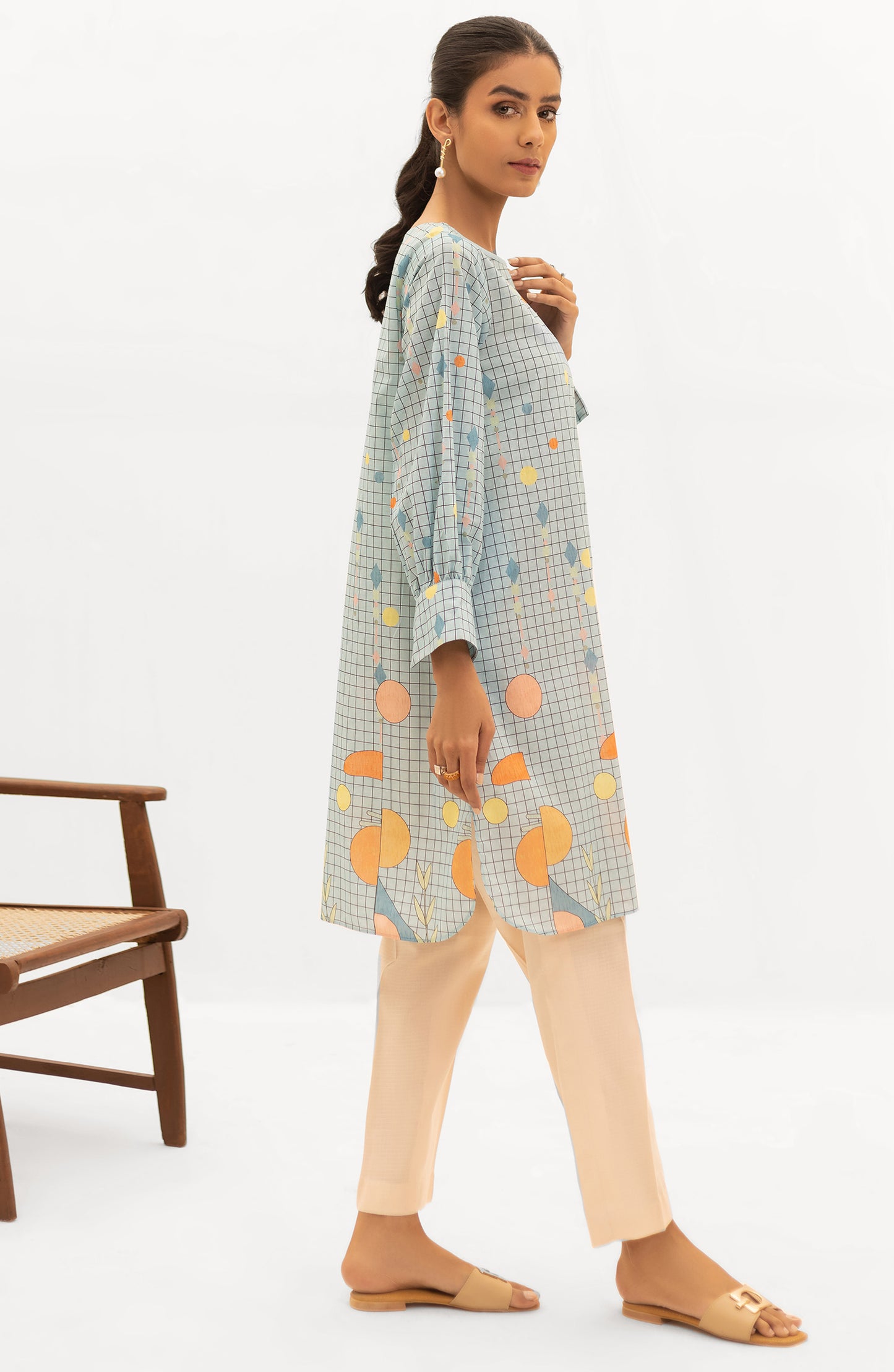 OTL-22-004/U RED LAWN  UNSTITCHED SHIRT DUPATTA PANTS