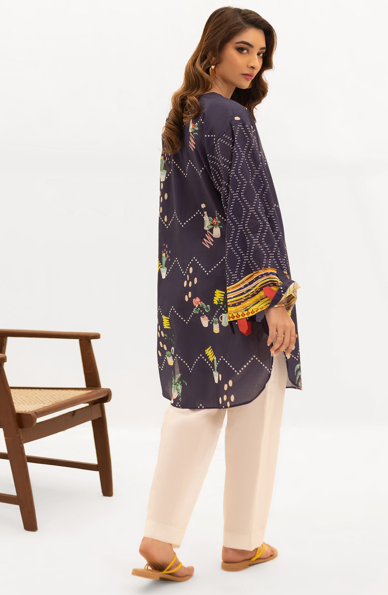 OTL-22-004/U RED LAWN  UNSTITCHED SHIRT DUPATTA PANTS