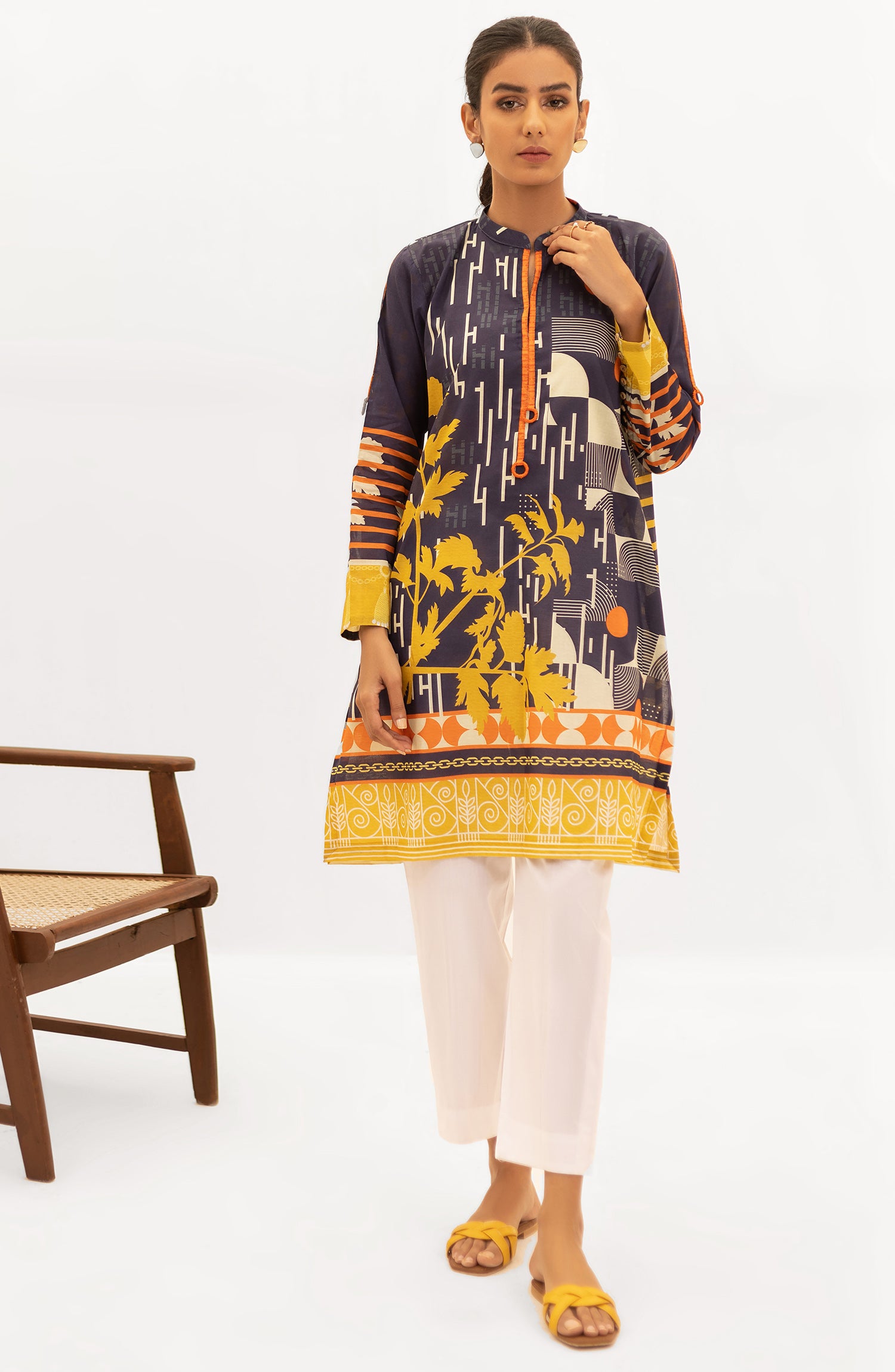 OTL-22-004/U RED LAWN  UNSTITCHED SHIRT DUPATTA PANTS