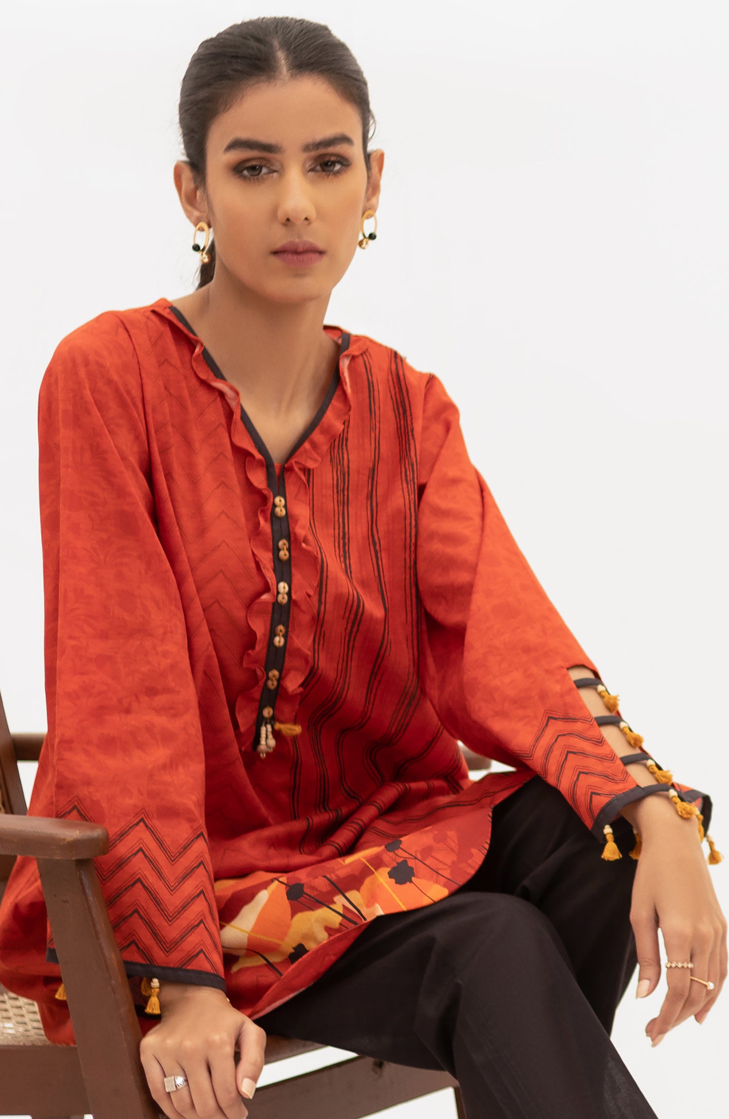 OTL-22-004/U RED LAWN  UNSTITCHED SHIRT DUPATTA PANTS