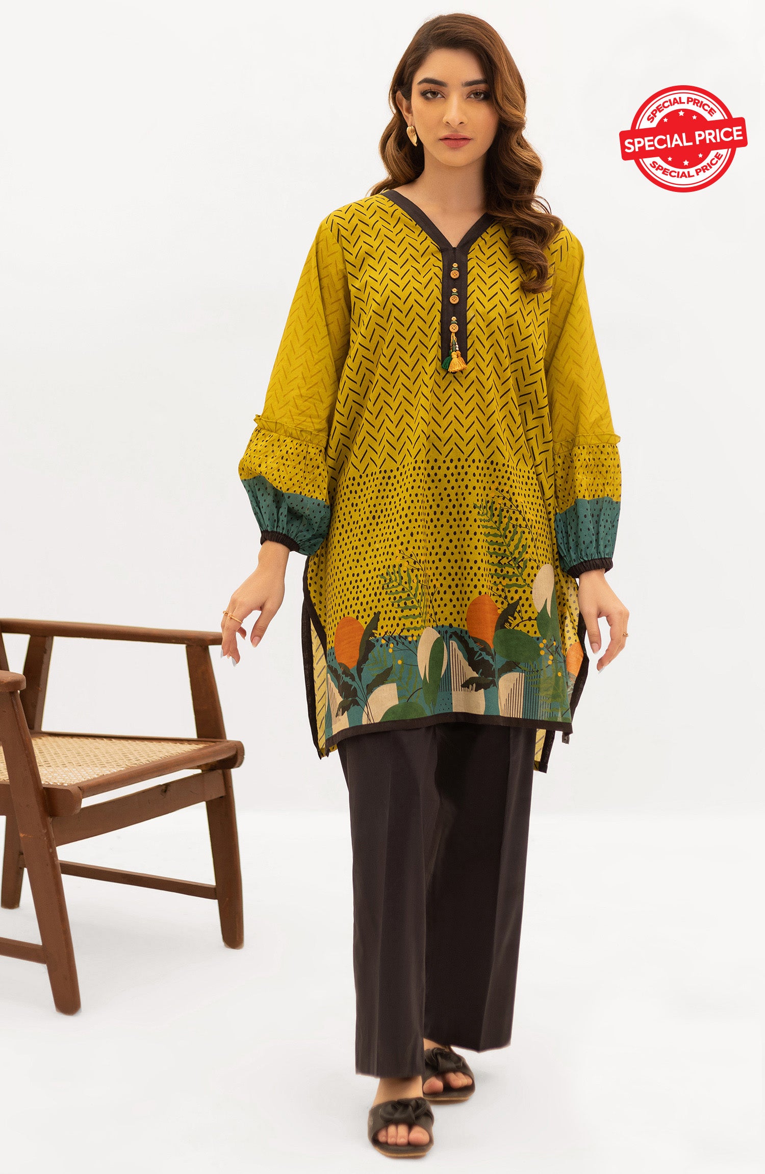 OTL-22-004/U RED LAWN  UNSTITCHED SHIRT DUPATTA PANTS