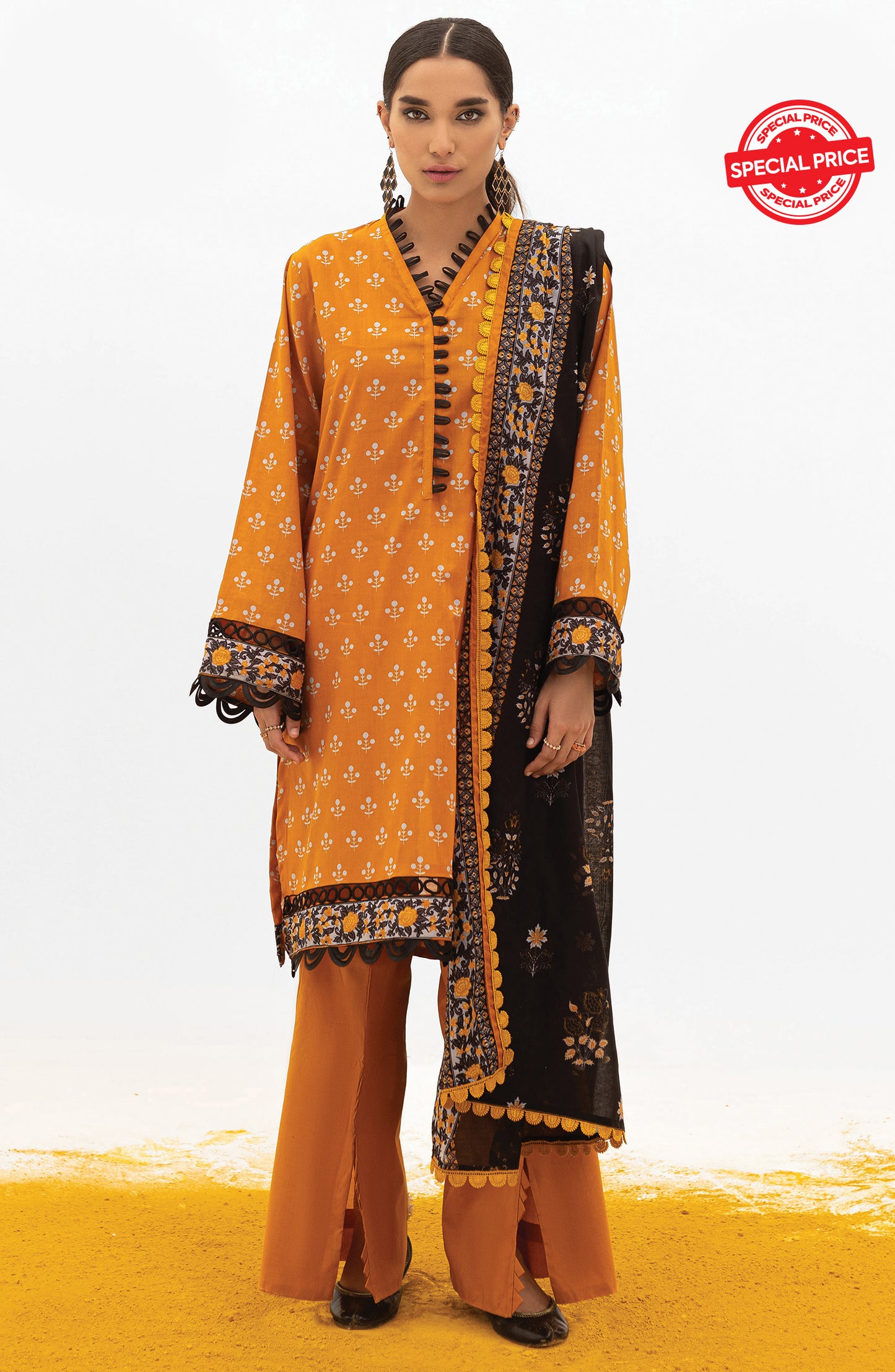 OTL-22-004/U RED LAWN  UNSTITCHED SHIRT DUPATTA PANTS