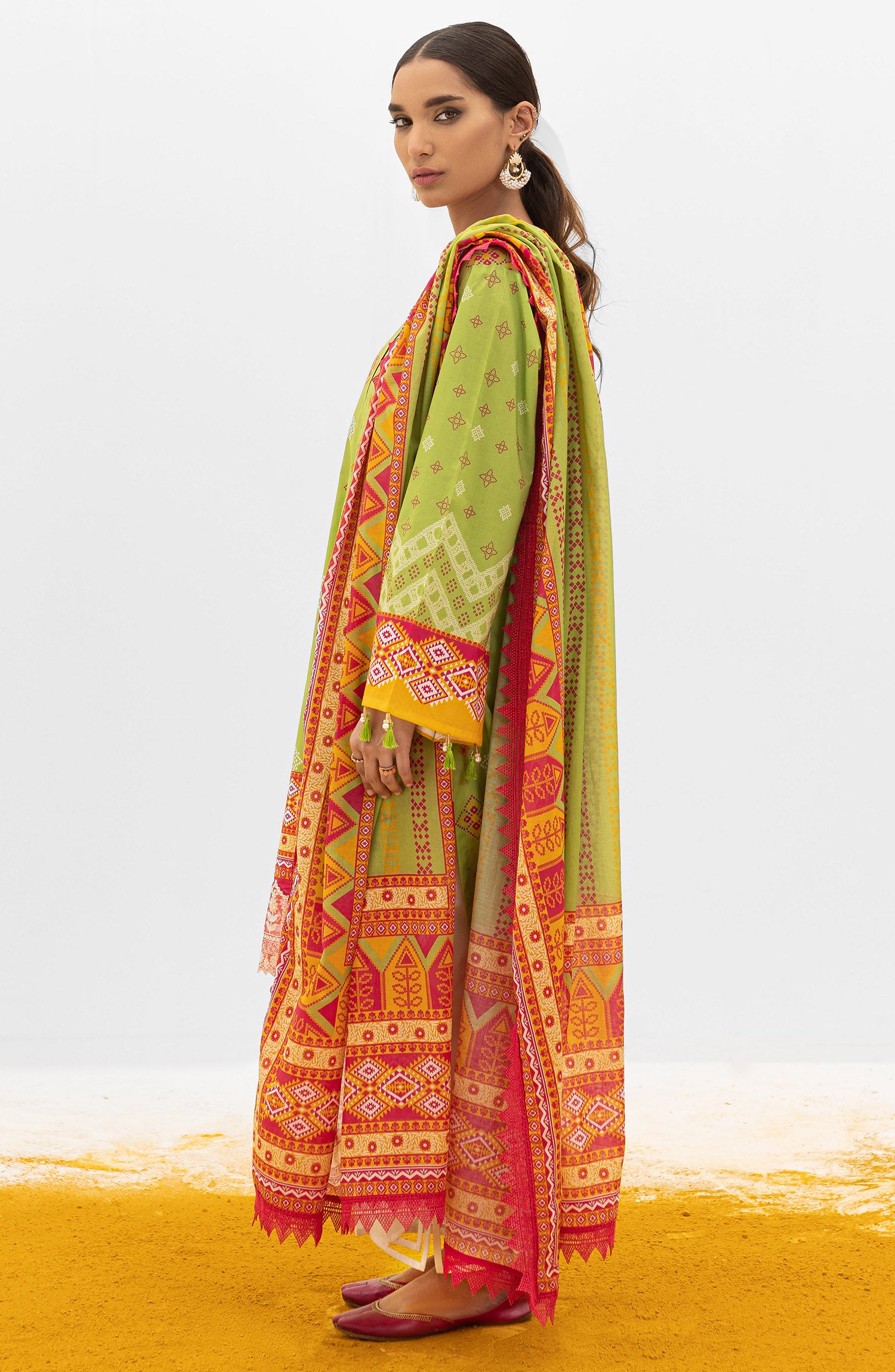 OTL-22-004/U RED LAWN  UNSTITCHED SHIRT DUPATTA PANTS