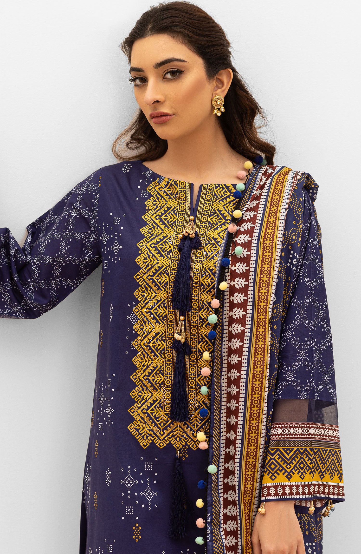 OTL-22-004/U RED LAWN  UNSTITCHED SHIRT DUPATTA PANTS