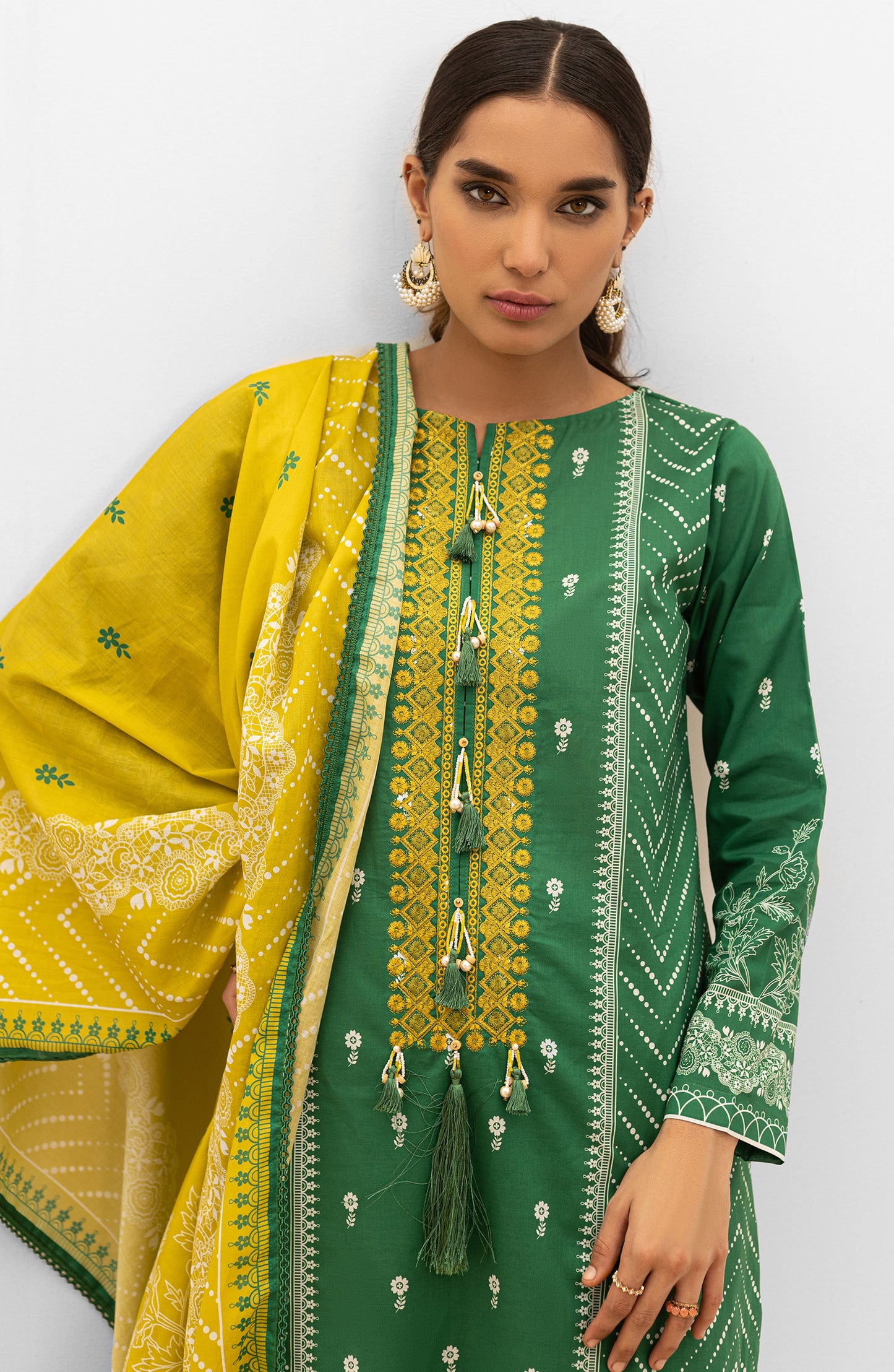 OTL-22-004/U RED LAWN  UNSTITCHED SHIRT DUPATTA PANTS