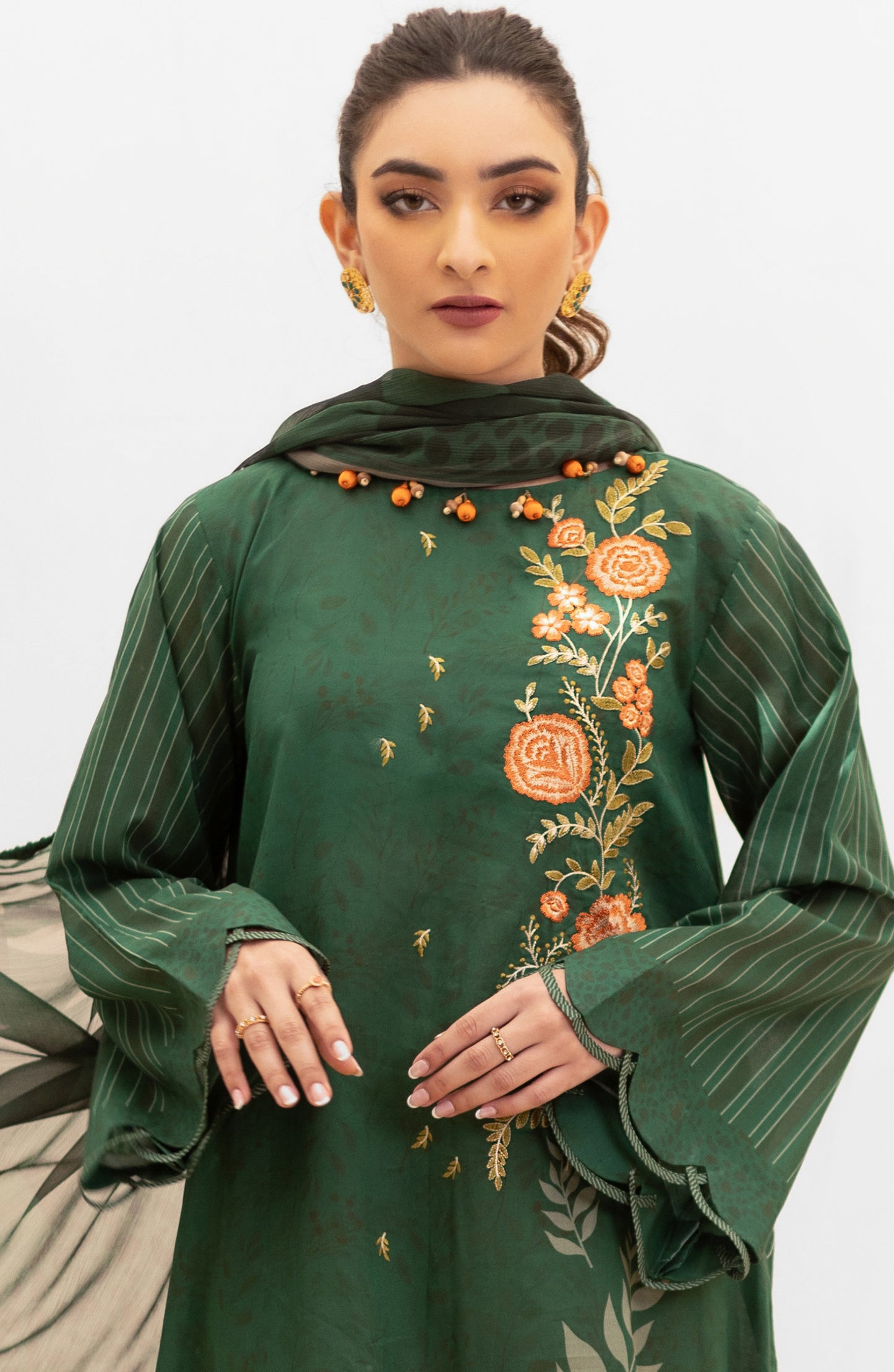 NRDS-22-003/U GREEN LAWN  UNSTITCHED SHIRT DUPATTA