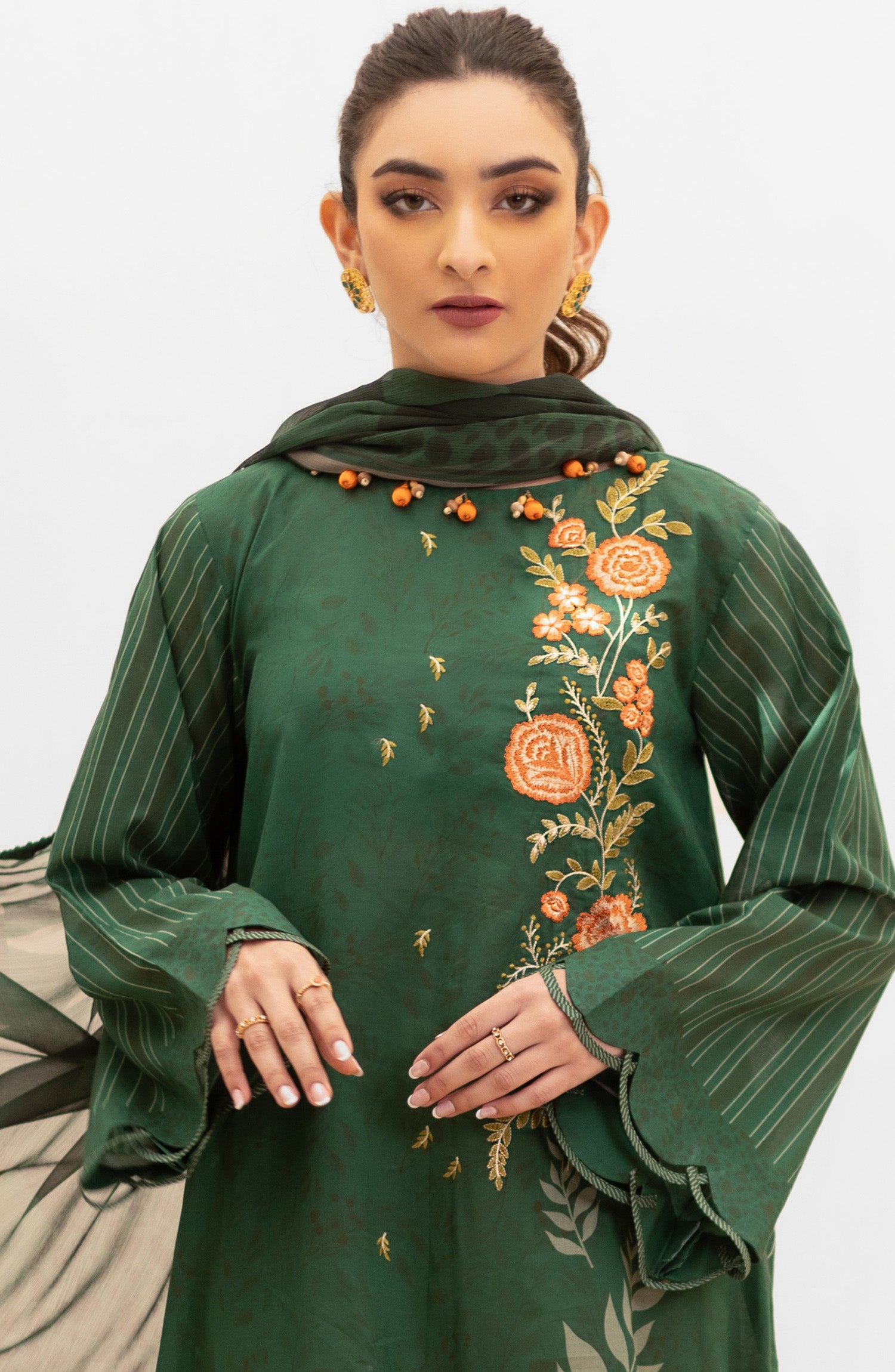 NRDS-22-003/U GREEN LAWN  UNSTITCHED SHIRT DUPATTA