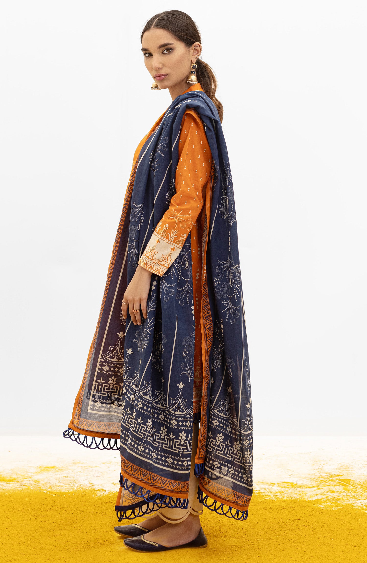 OTL-22-004/U RED LAWN  UNSTITCHED SHIRT DUPATTA PANTS