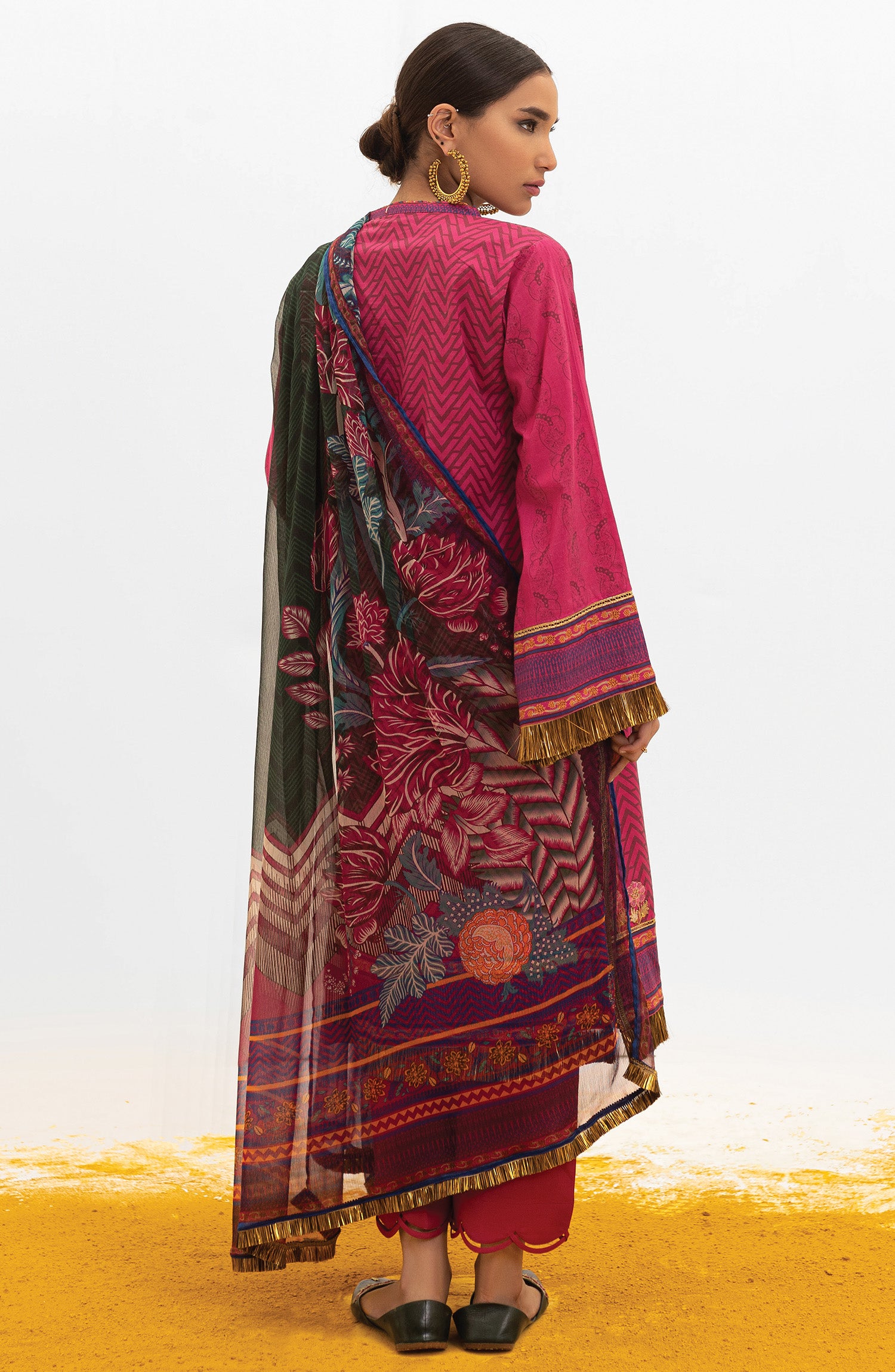 OTL-22-003/U PINK LAWN  UNSTITCHED SHIRT DUPATTA PANTS