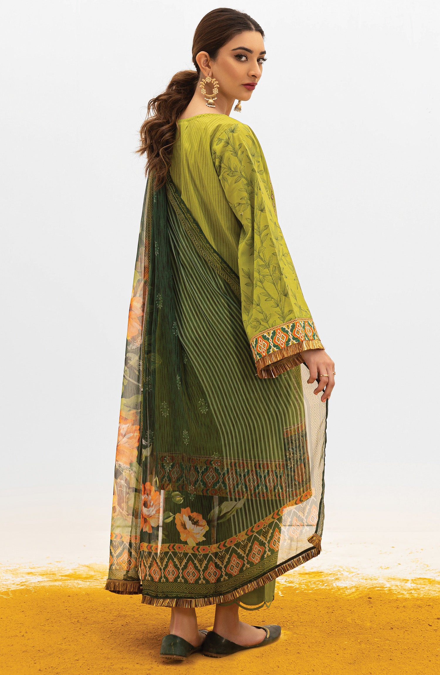 OTL-22-004/U RED LAWN  UNSTITCHED SHIRT DUPATTA PANTS