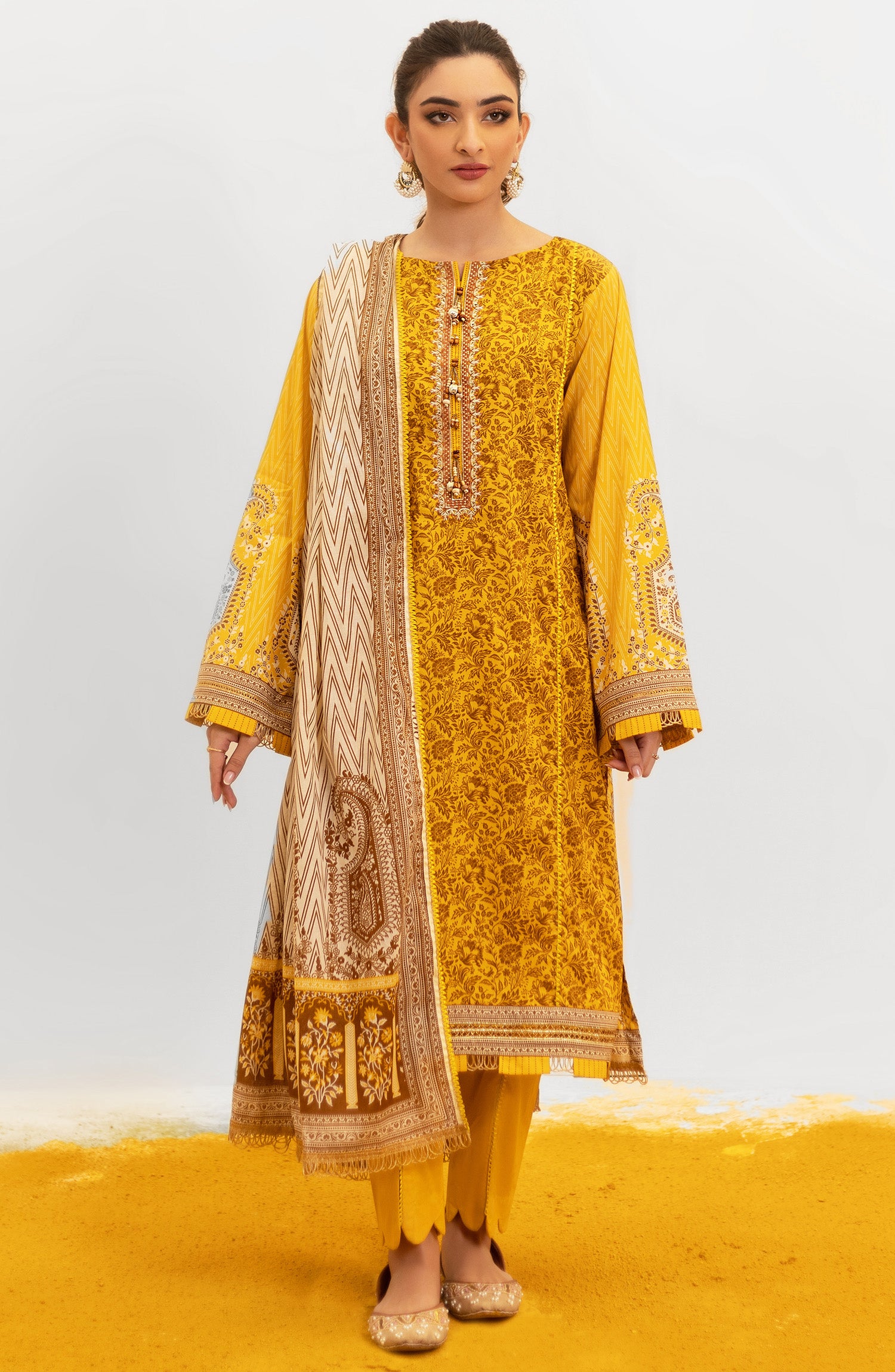 OTL-22-004/U RED LAWN  UNSTITCHED SHIRT DUPATTA PANTS