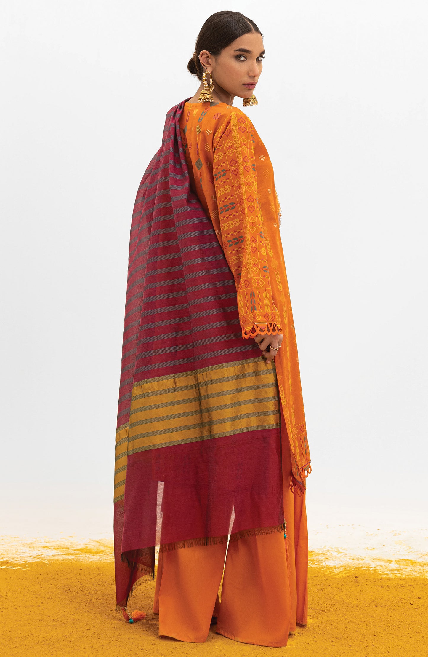 OTL-22-004/U RED LAWN  UNSTITCHED SHIRT DUPATTA PANTS
