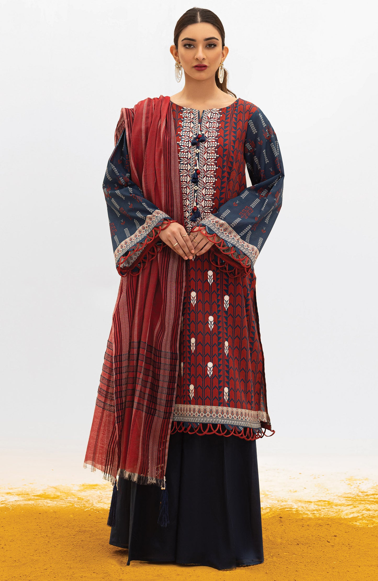 OTL-22-004/U RED LAWN  UNSTITCHED SHIRT DUPATTA PANTS