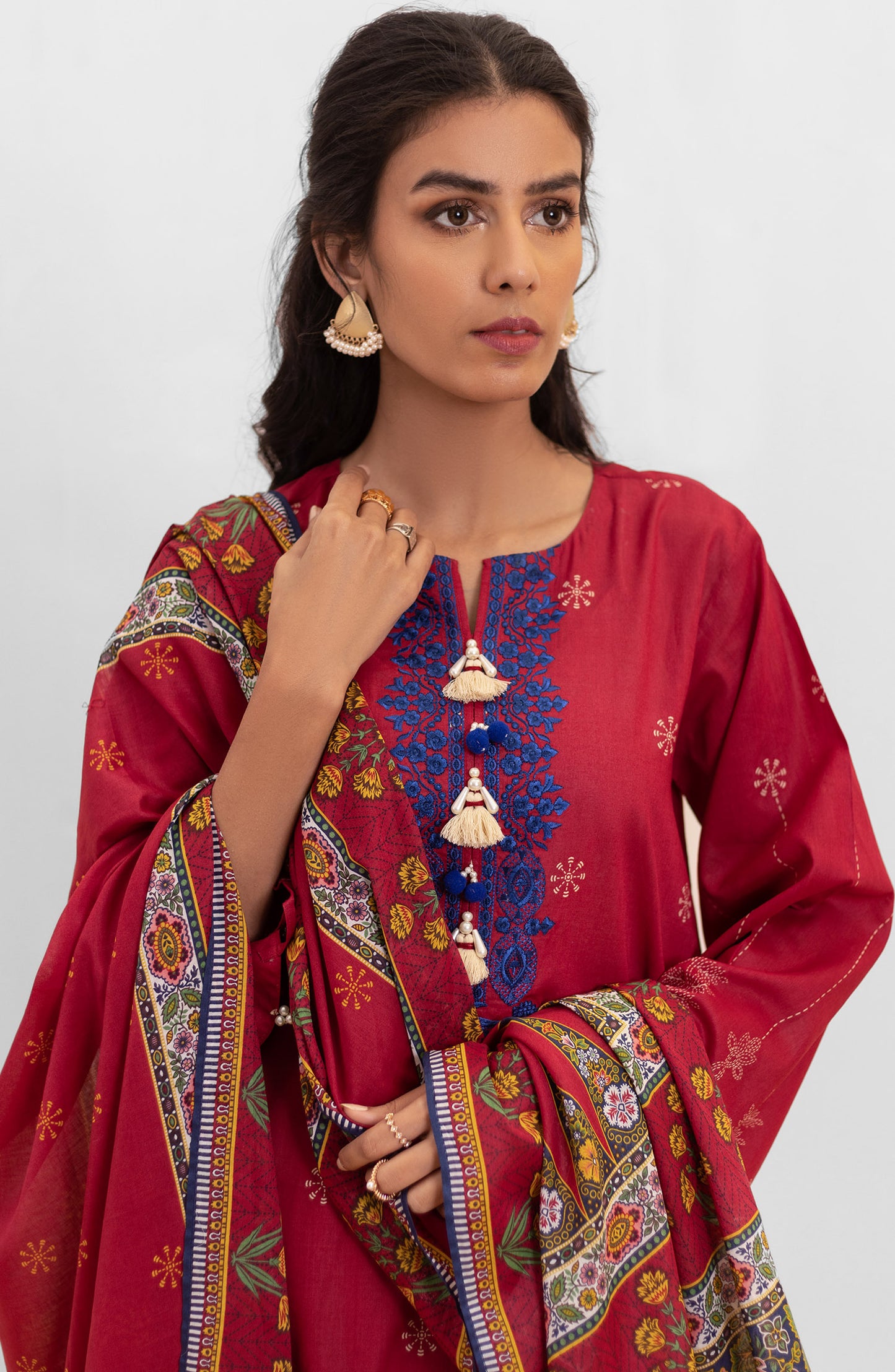 OTL-22-004/U RED LAWN  UNSTITCHED SHIRT DUPATTA PANTS