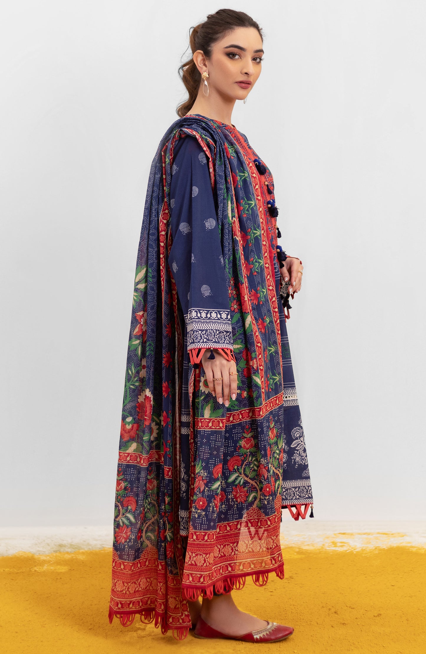 OTL-22-004/U RED LAWN  UNSTITCHED SHIRT DUPATTA PANTS